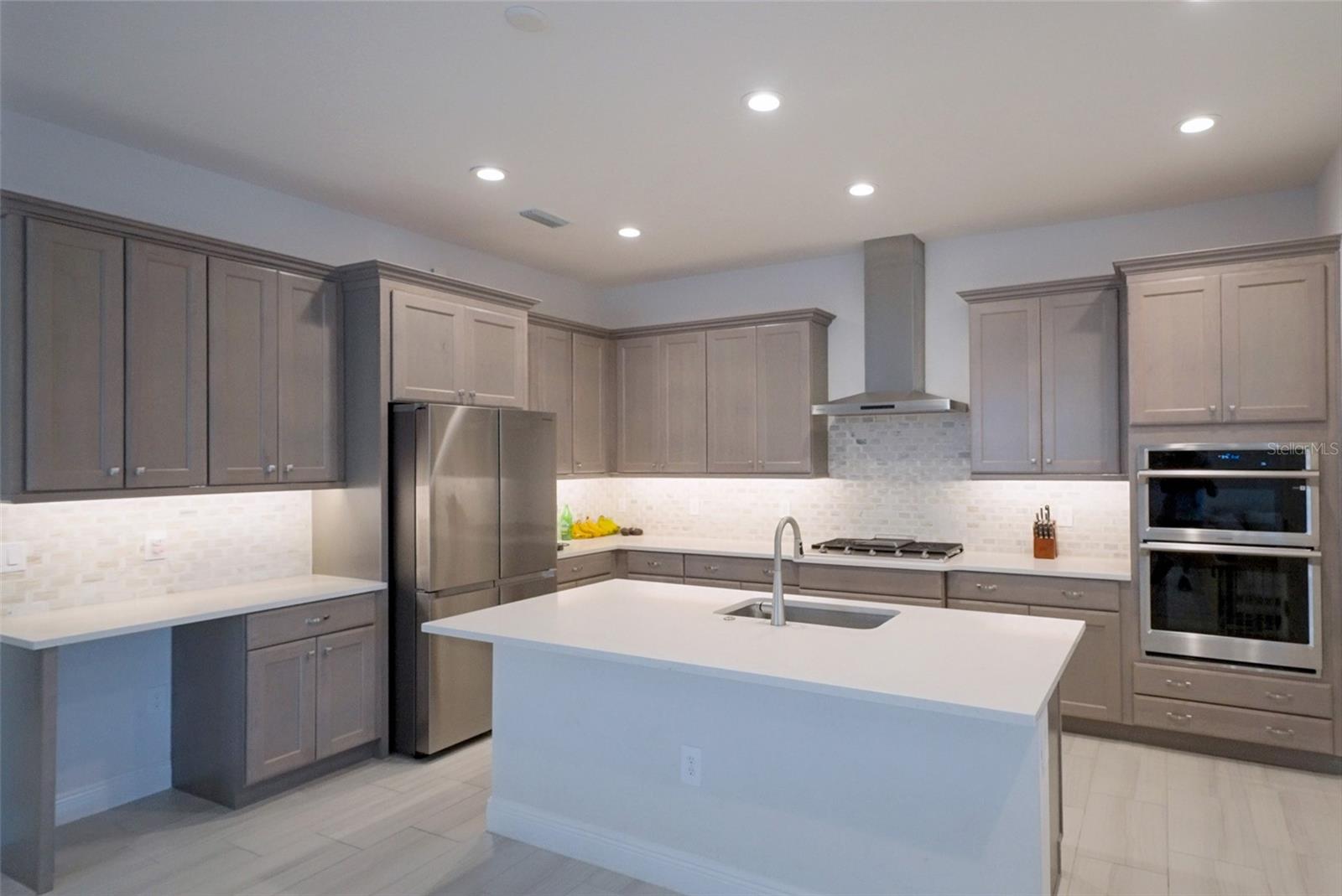 5504 TITLE ROW DR — photo 10