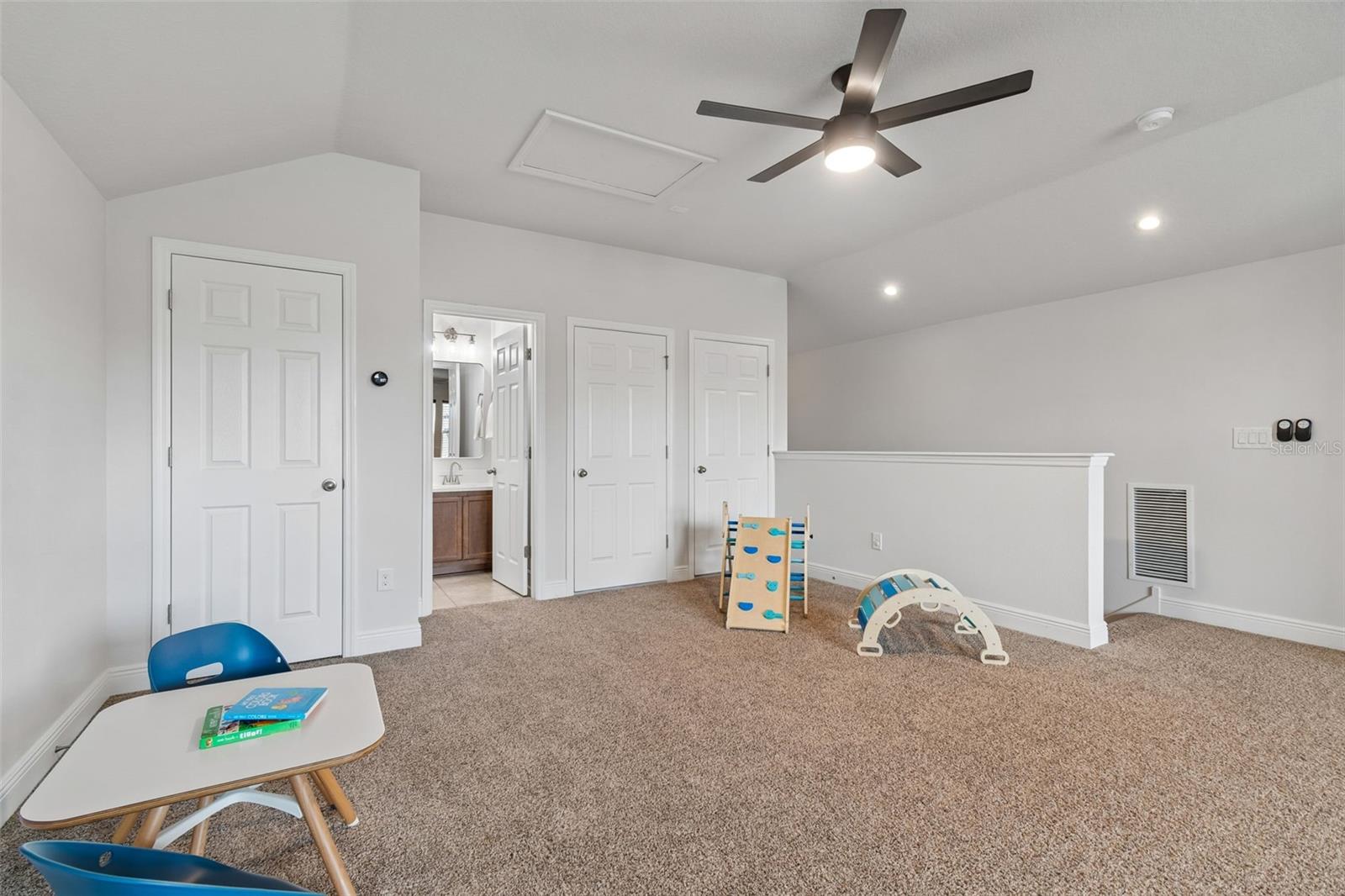 4000 BLUE LANTANA LN — photo 61