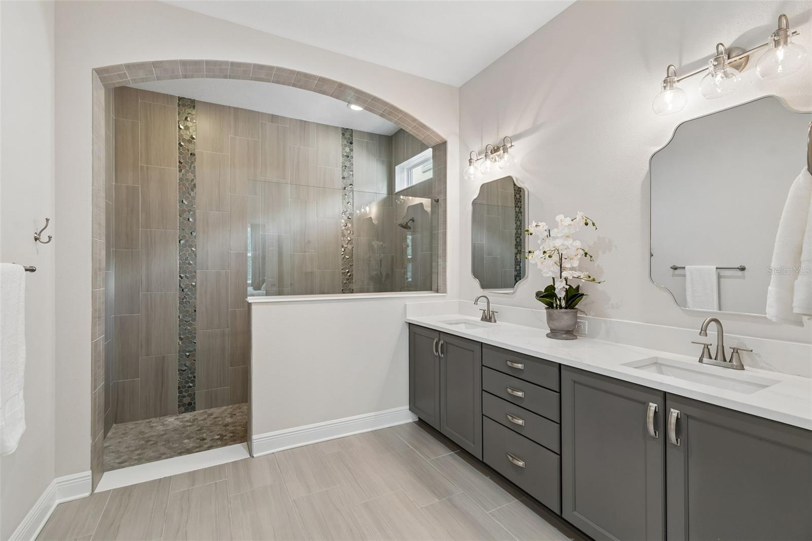 4000 BLUE LANTANA LN — photo 36