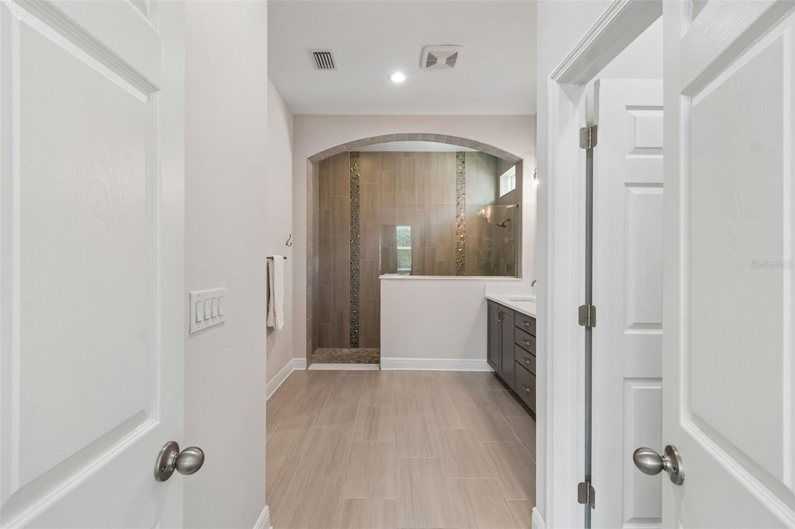 4000 BLUE LANTANA LN — photo 35