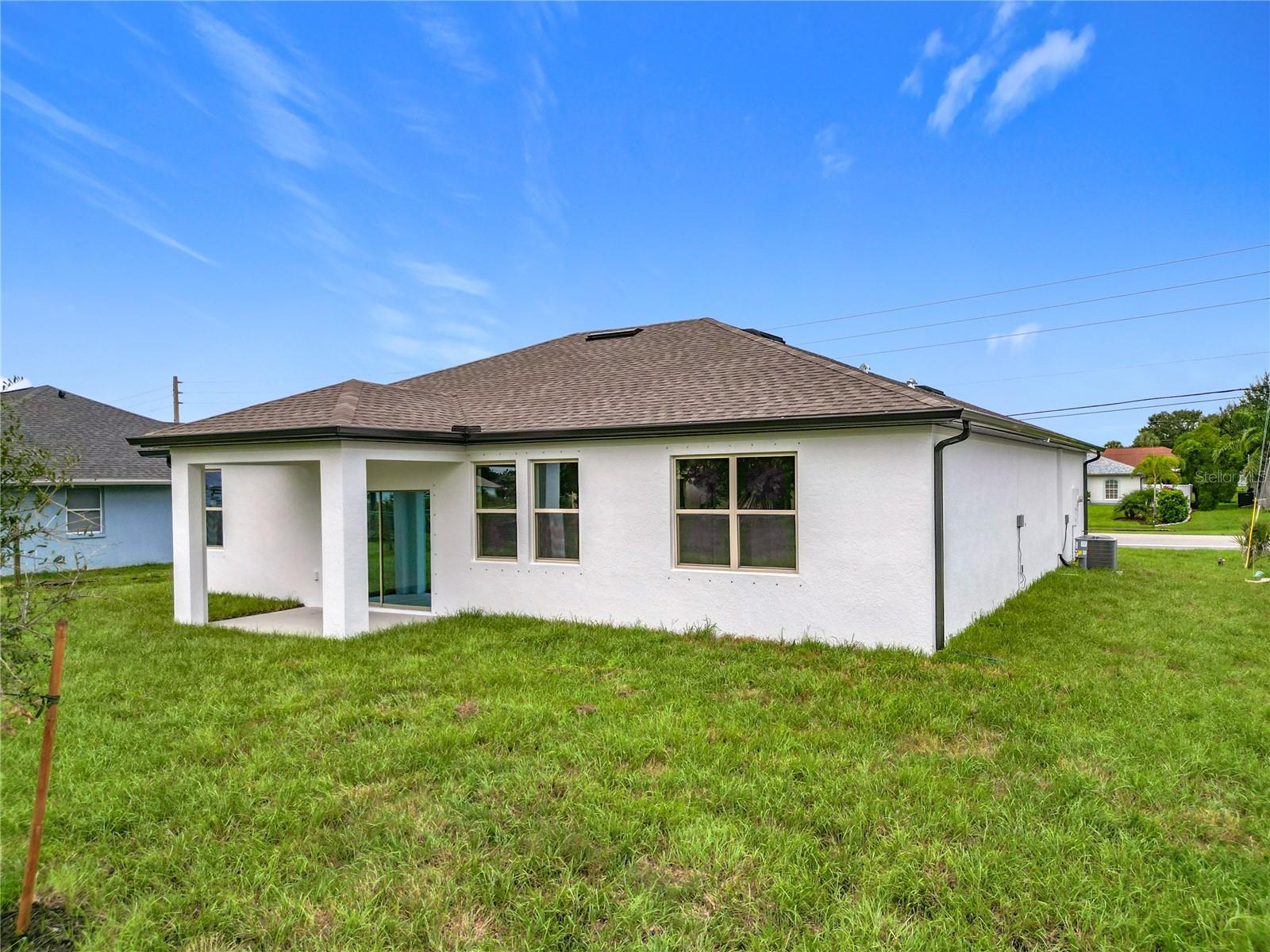 1211 S SAN MATEO DR — photo 46