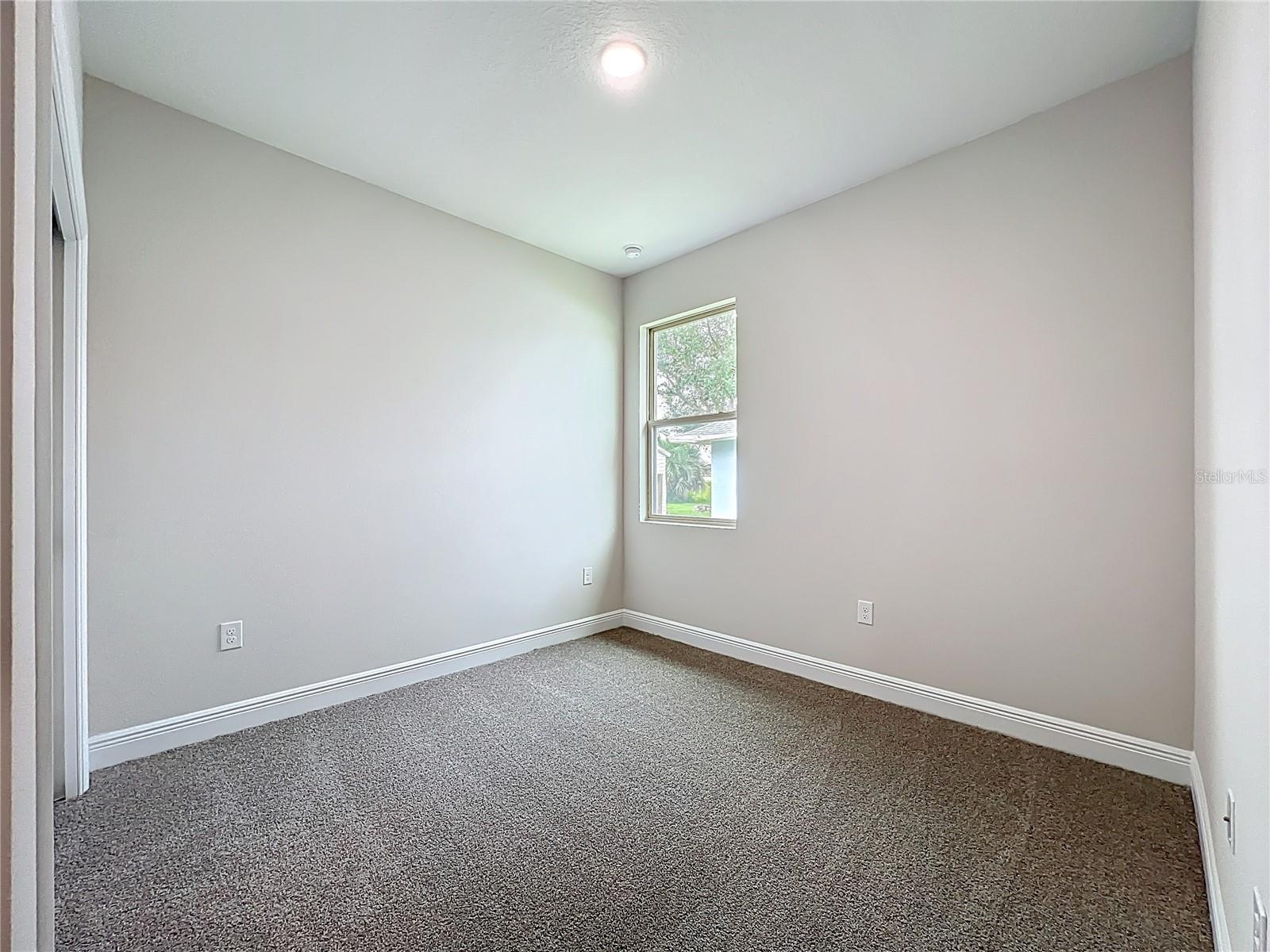1211 S SAN MATEO DR — photo 26