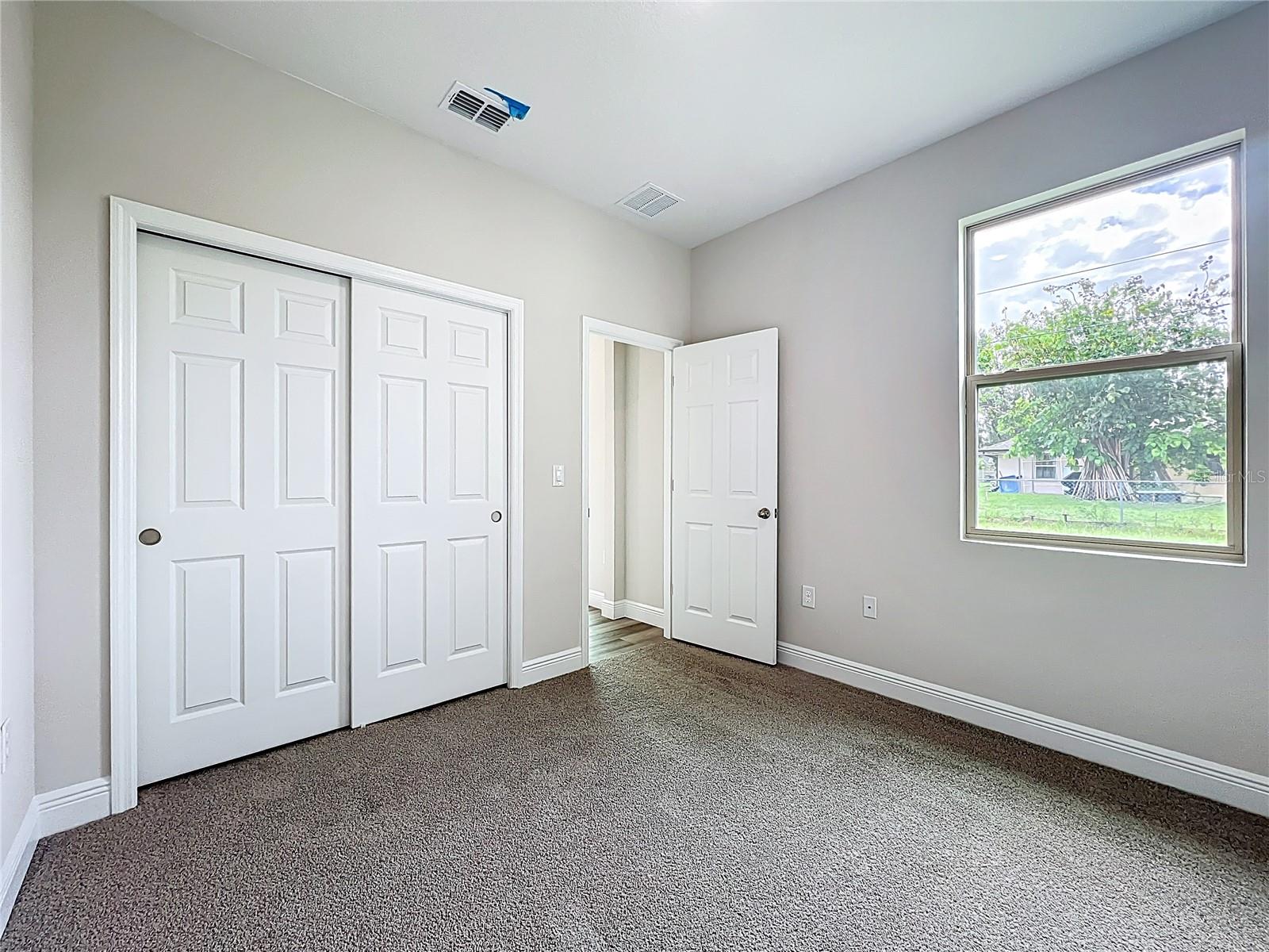 1211 S SAN MATEO DR — photo 29