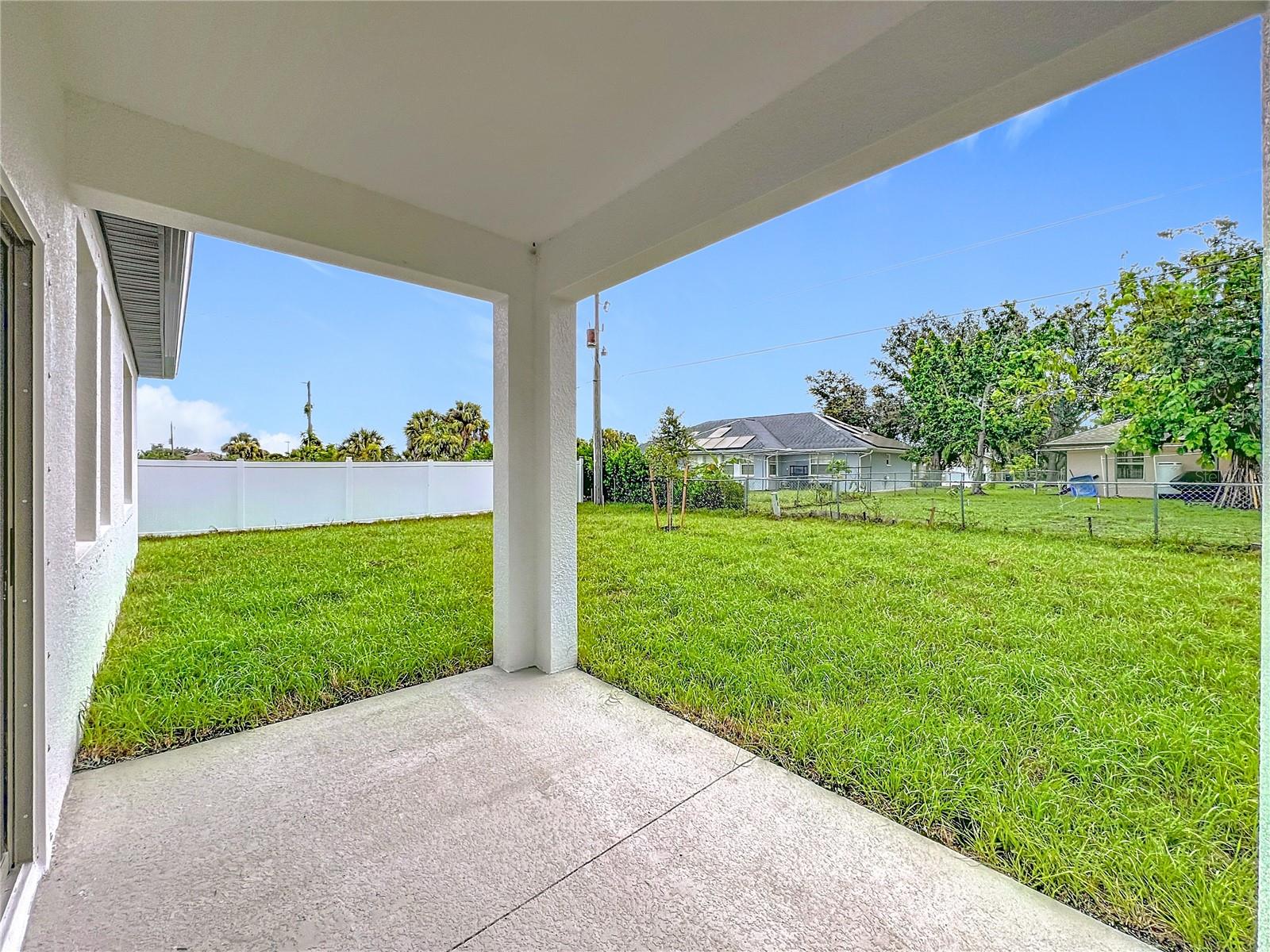 1211 S SAN MATEO DR — photo 44