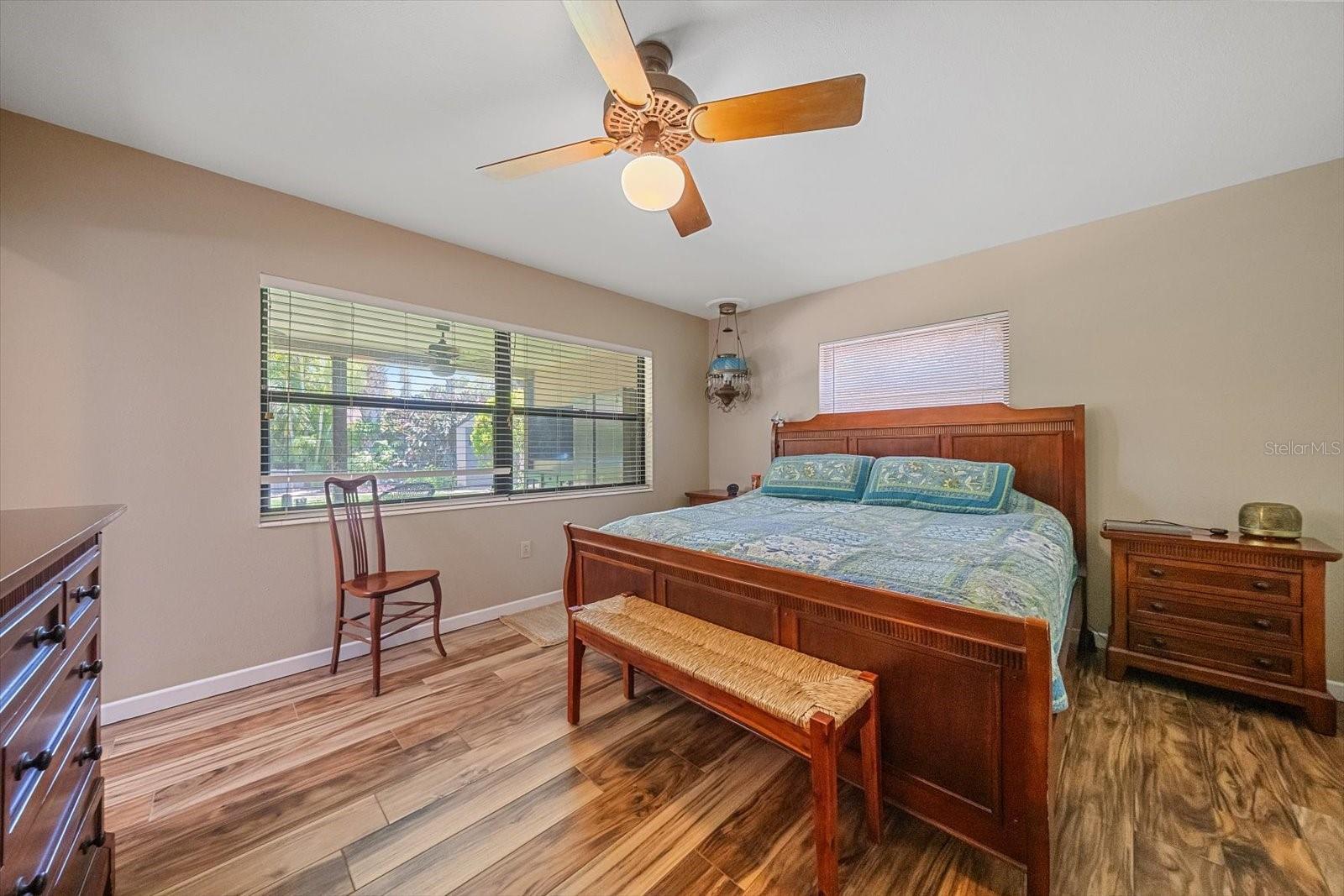2462 CLEMATIS ST — photo 23