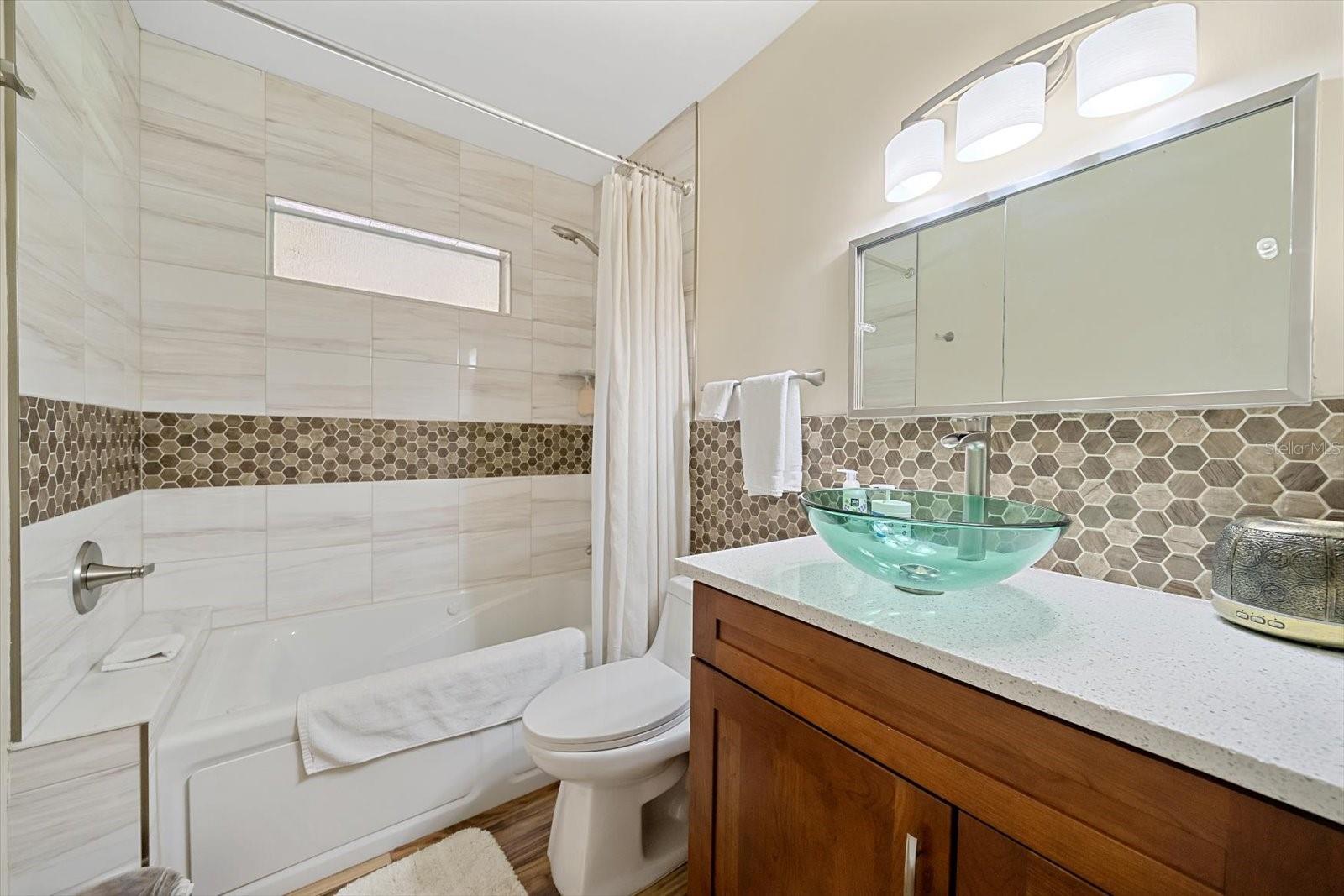 2462 CLEMATIS ST — photo 31
