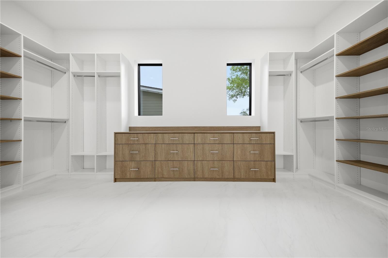 2517 N RIVERSIDE DR — photo 32