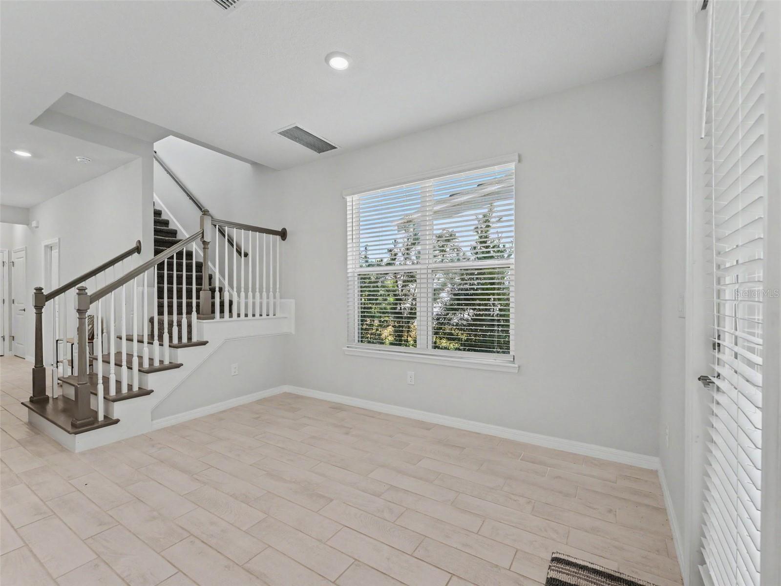 13631 RANGELAND BLVD — photo 28
