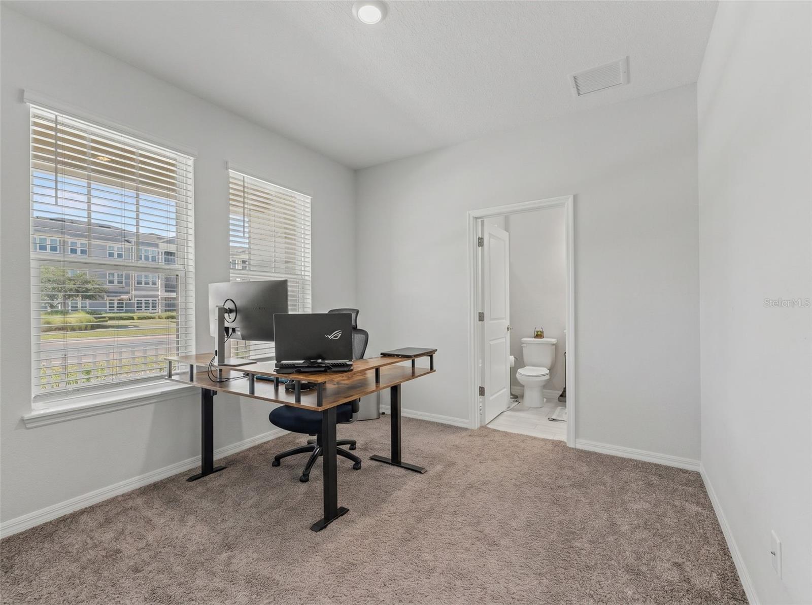 13631 RANGELAND BLVD — photo 33