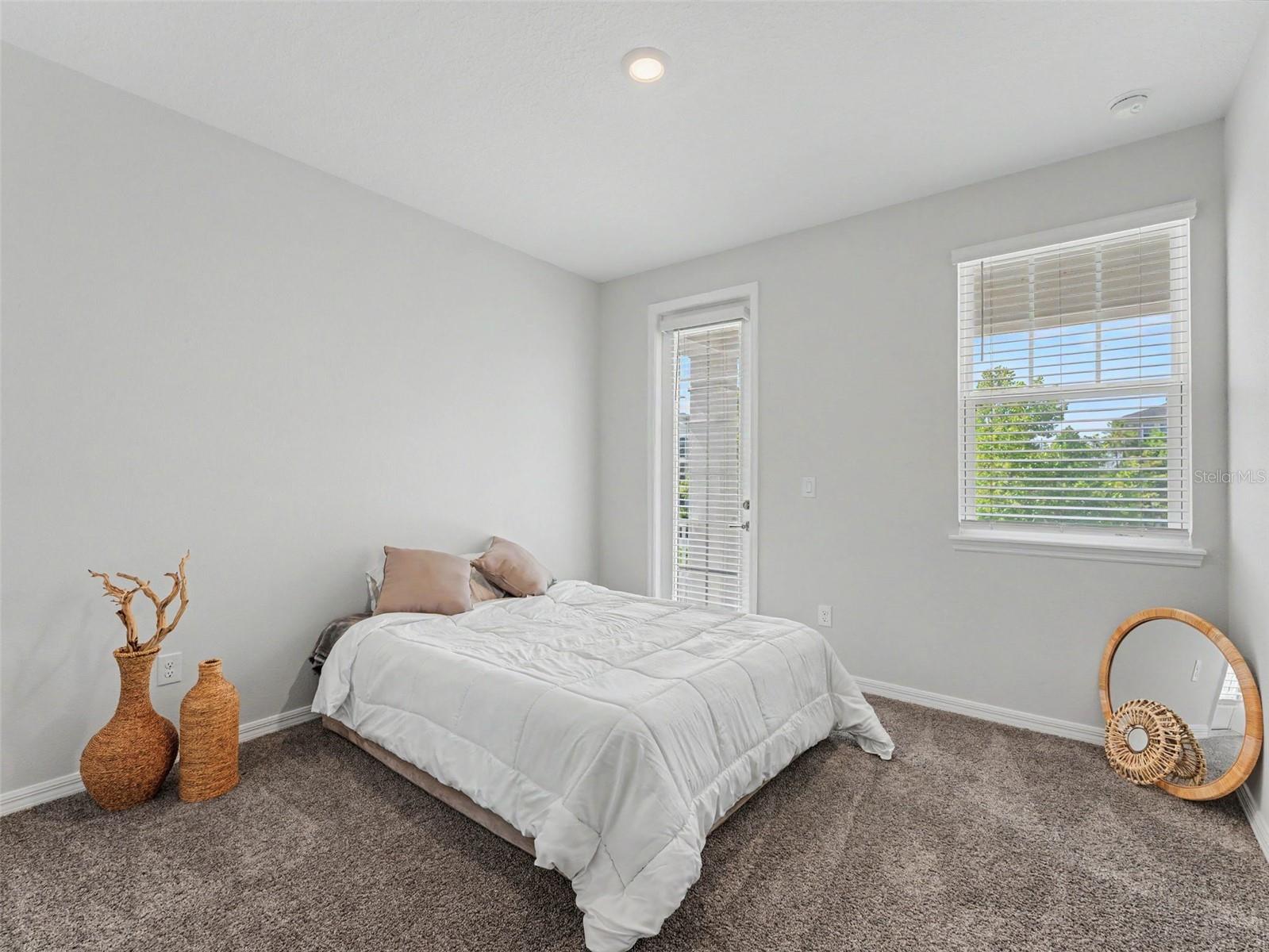 13631 RANGELAND BLVD — photo 29