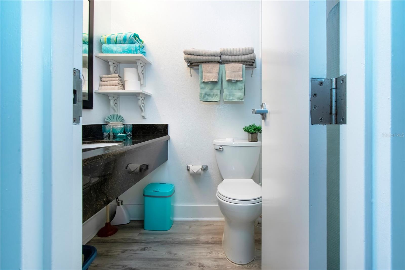 611 DESTINY DR #403 — photo 26