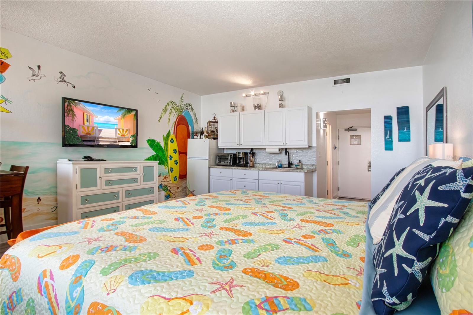 611 DESTINY DR #403 — photo 24