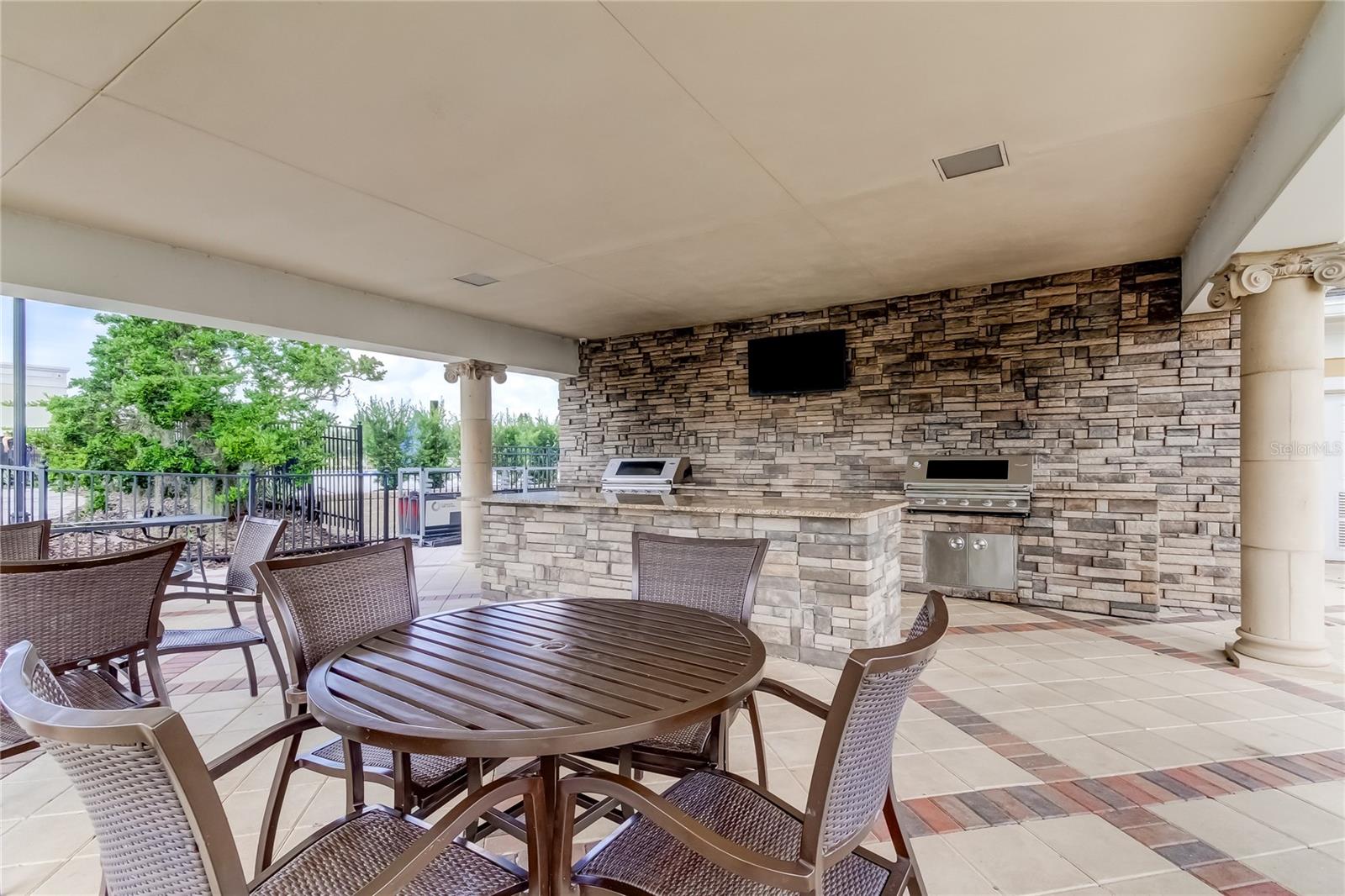 21851 LYONIA LN — photo 44