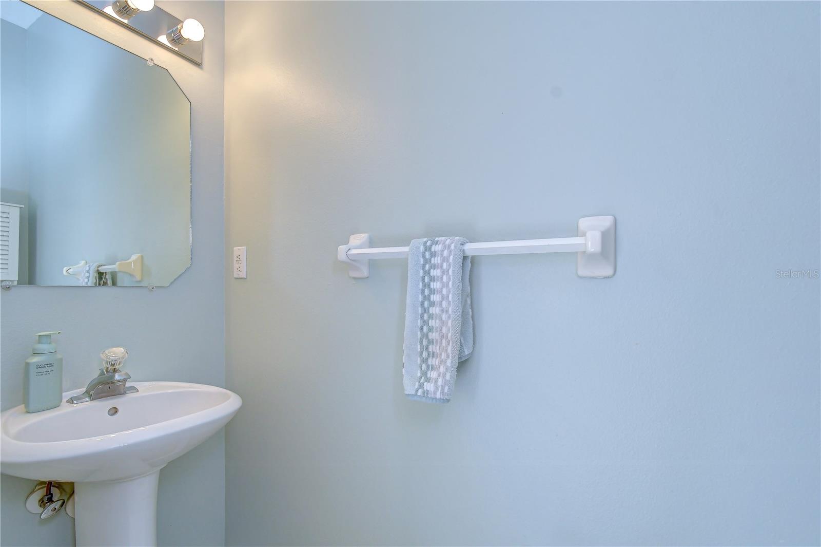 1050 STARKEY RD #2105 — photo 86
