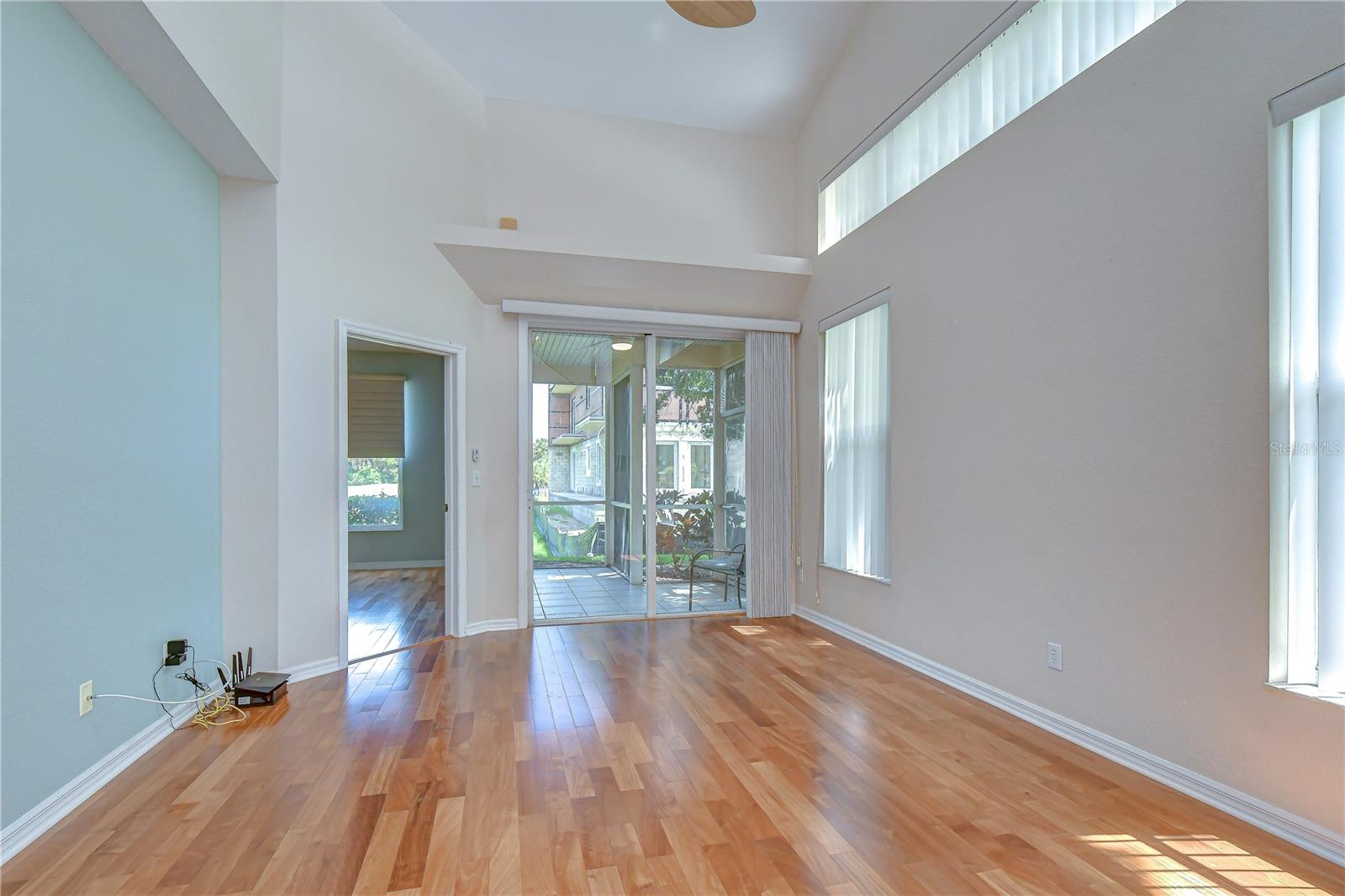 1050 STARKEY RD #2105 — photo 40