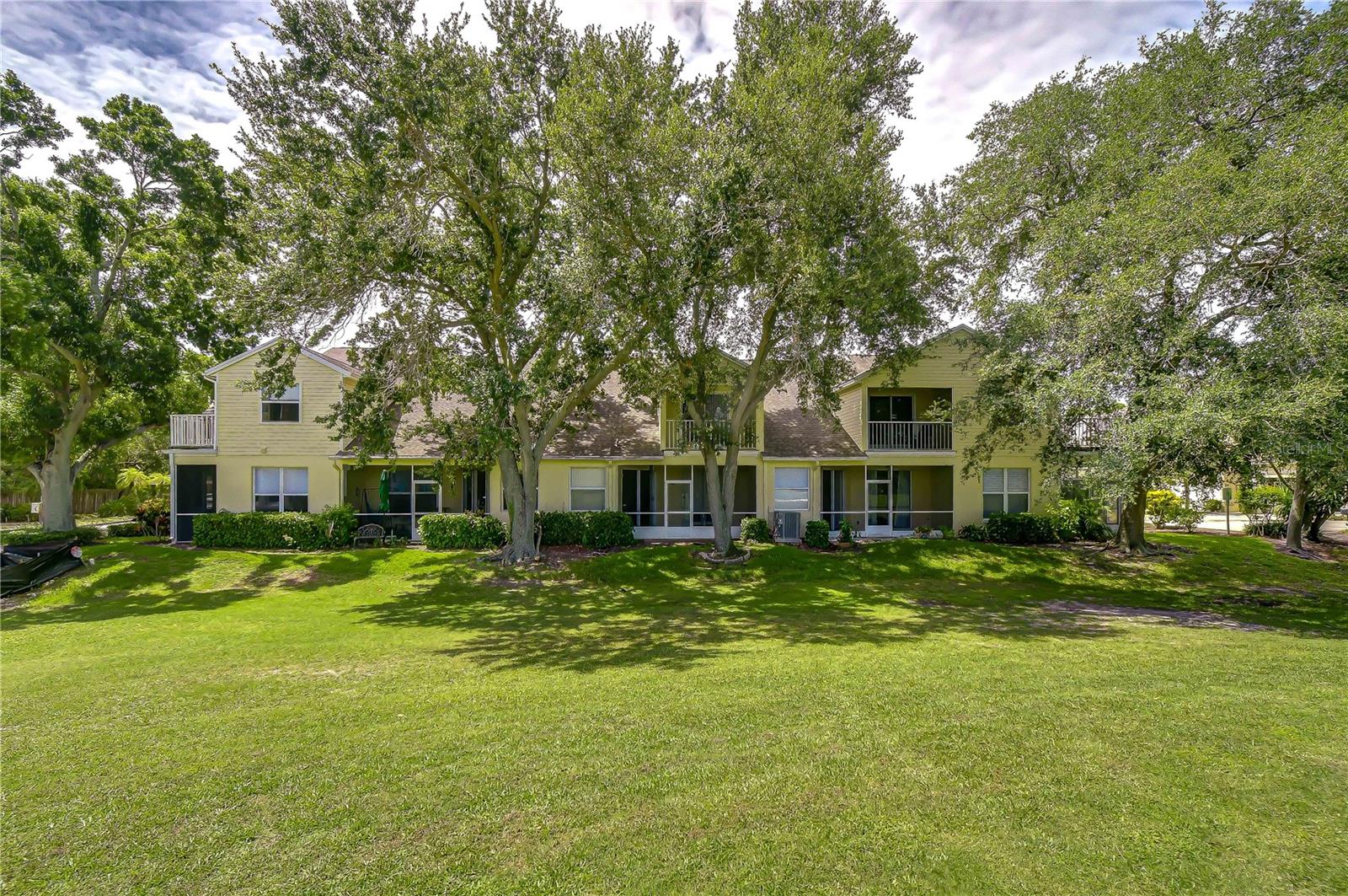 1050 STARKEY RD #2105 — photo 5