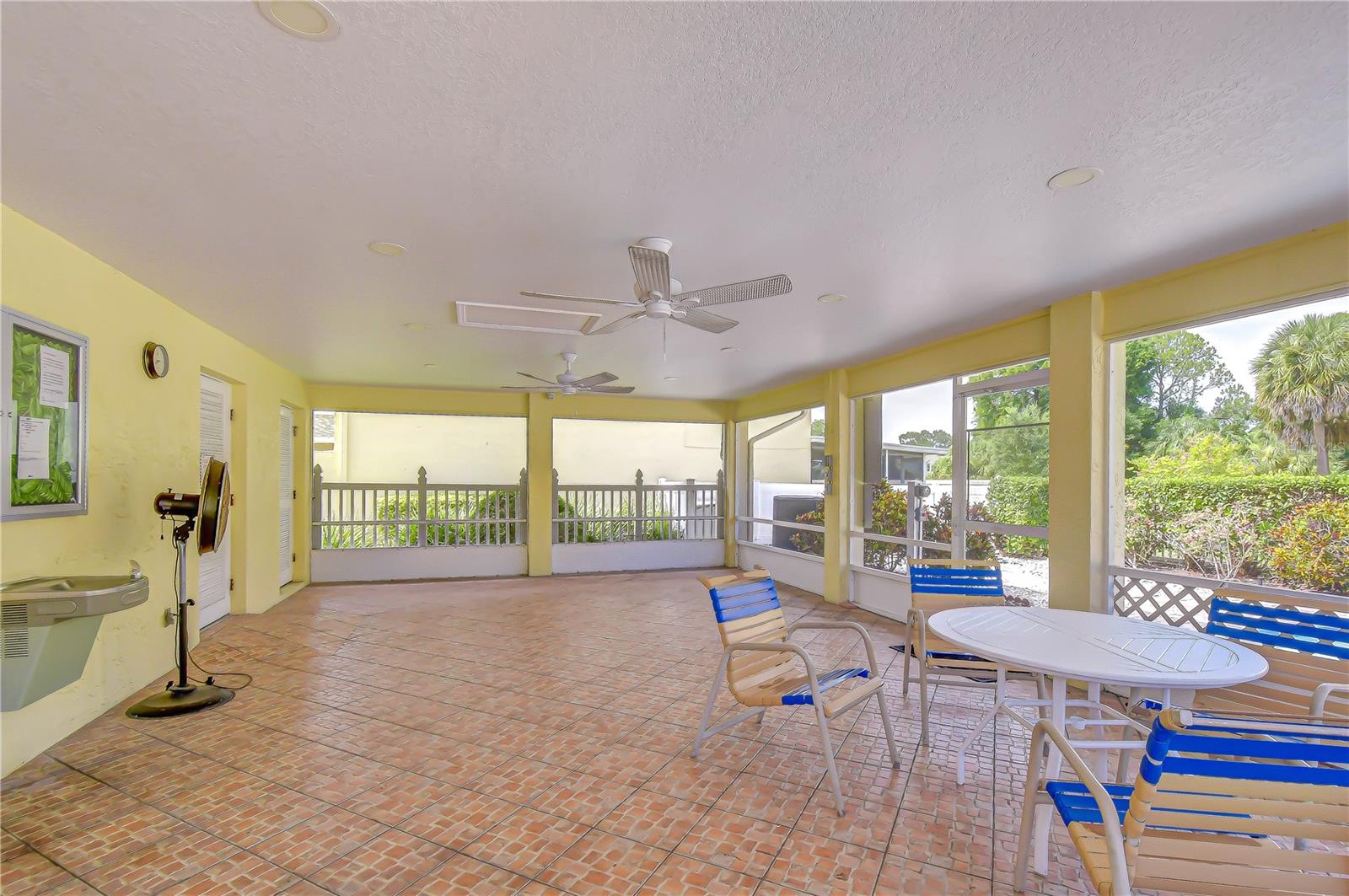 1050 STARKEY RD #2105 — photo 30
