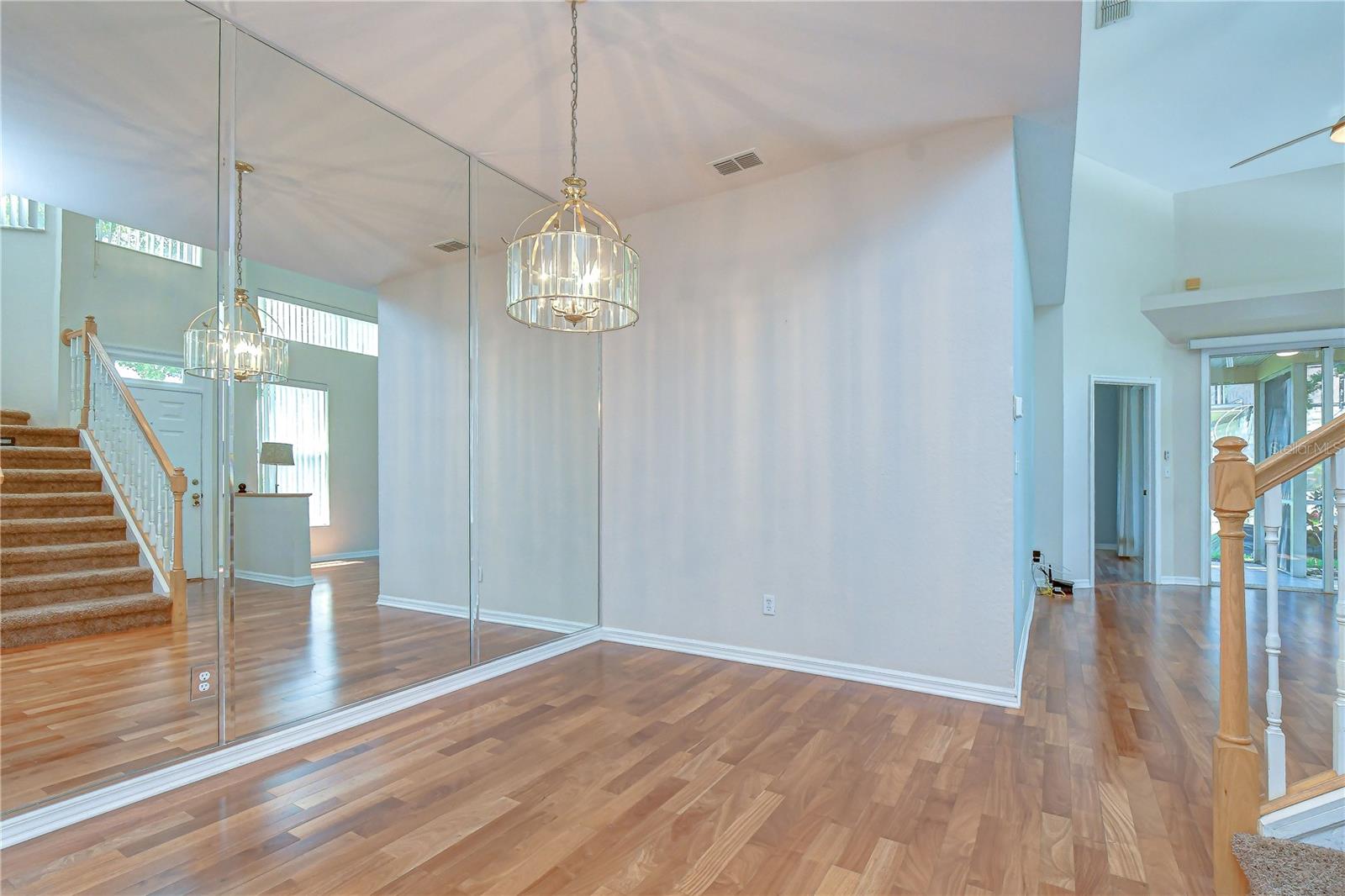 1050 STARKEY RD #2105 — photo 32