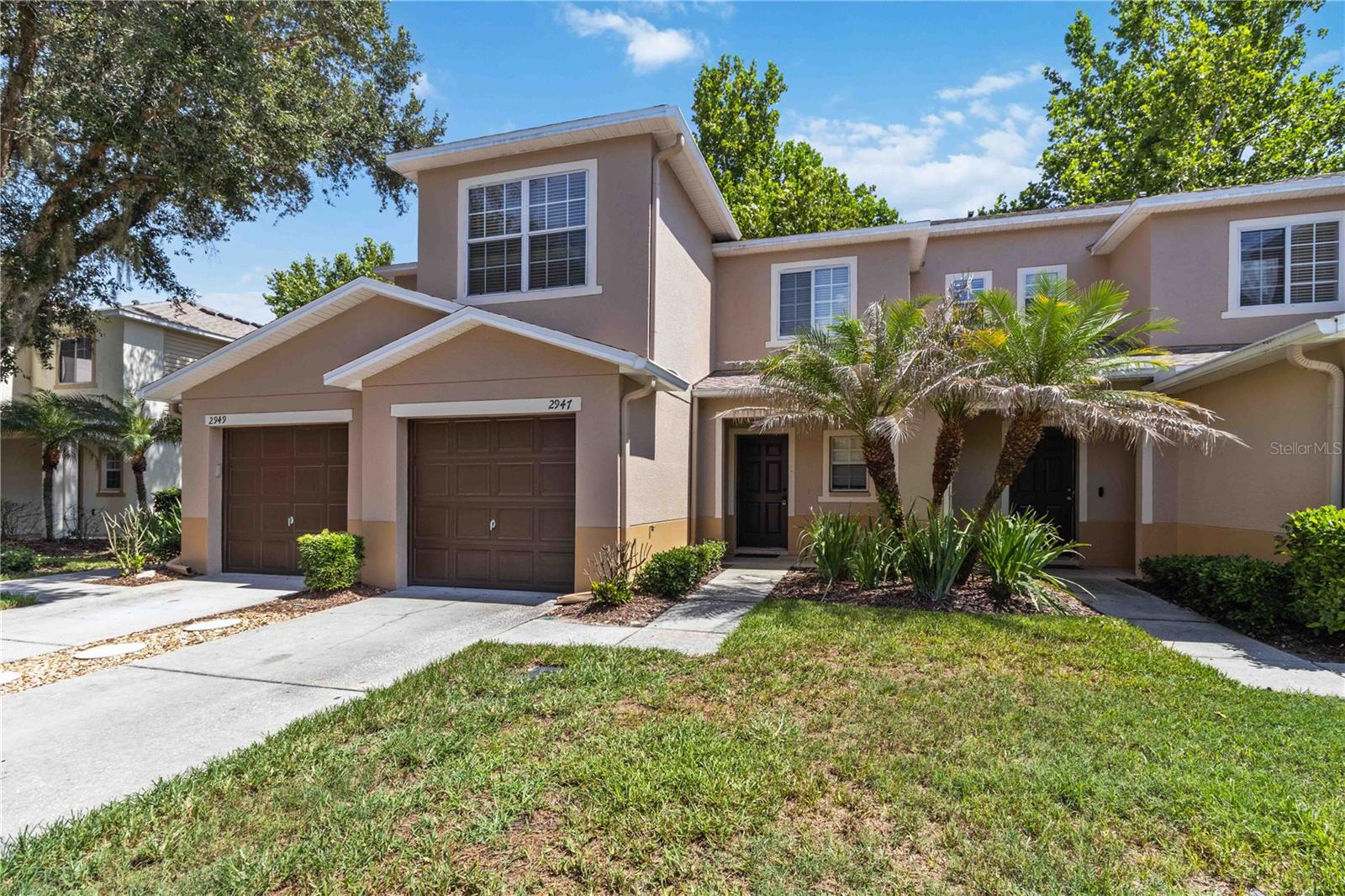 2947 ROYAL TUSCAN LN — photo 2