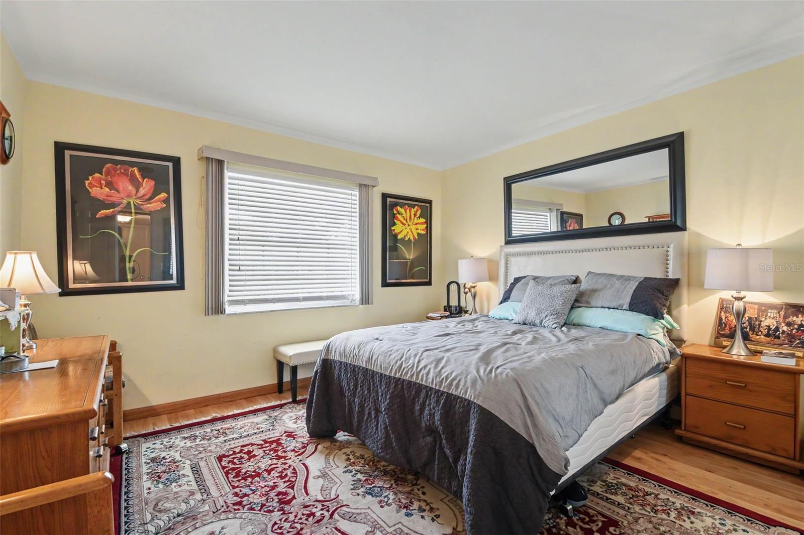 100 GLENNES LN #204 — photo 30