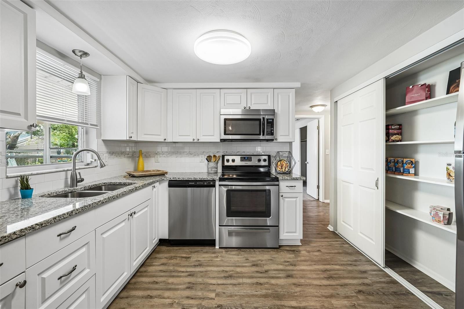 7215 MAYFIELD DR — photo 4