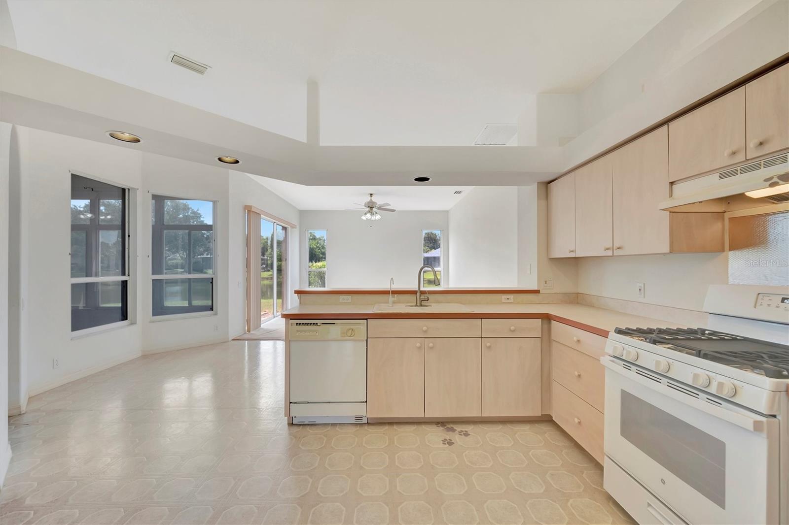 4206 73RD TER E — photo 21