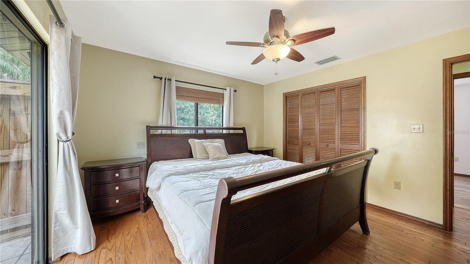 4842 NUTMEG AVE — photo 15