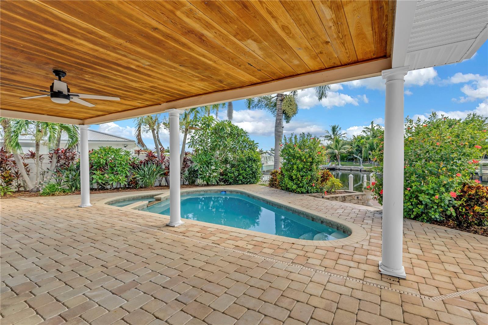 1820 TANGLEWOOD DR NE — photo 41