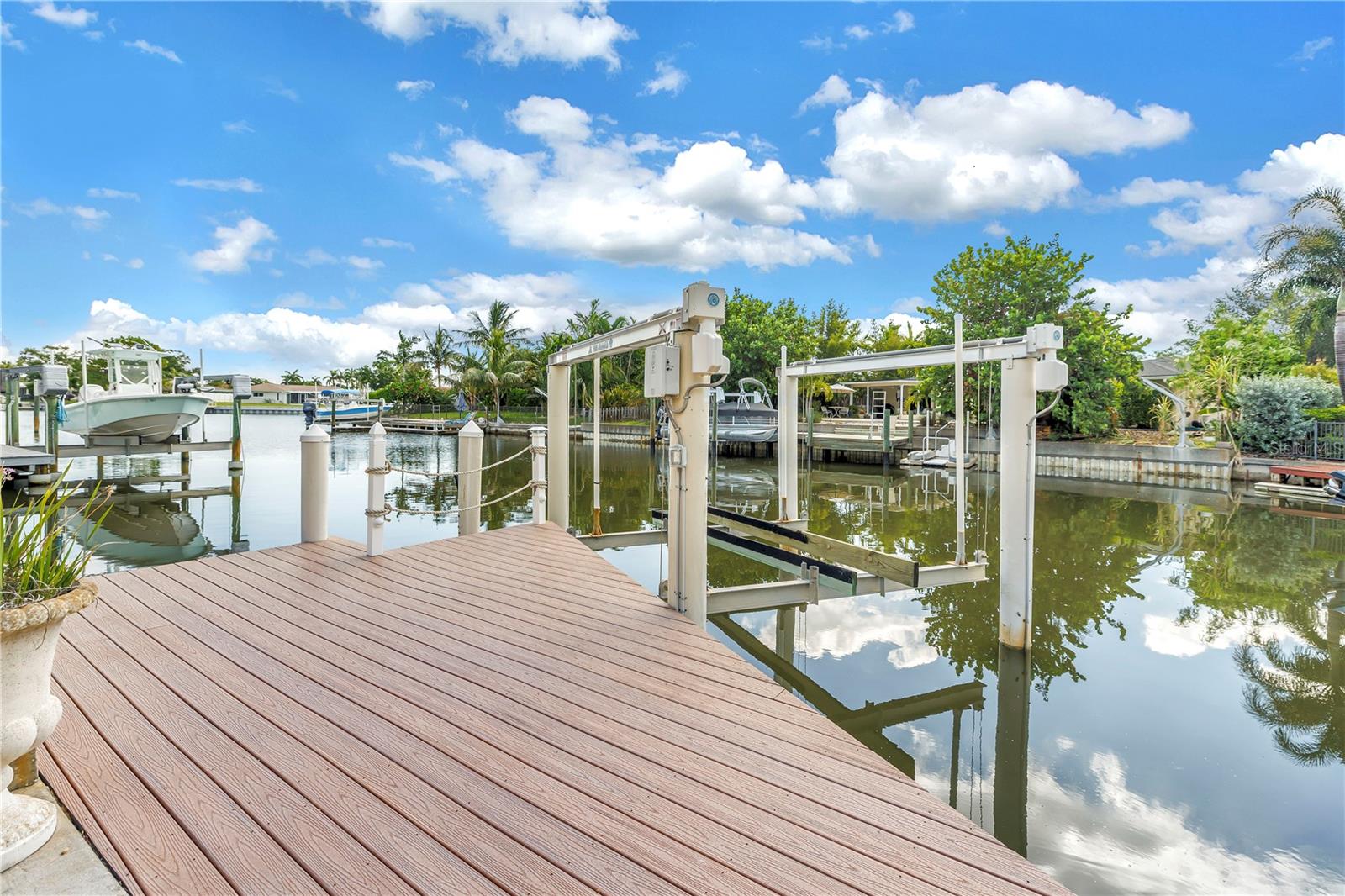 1820 TANGLEWOOD DR NE — photo 48