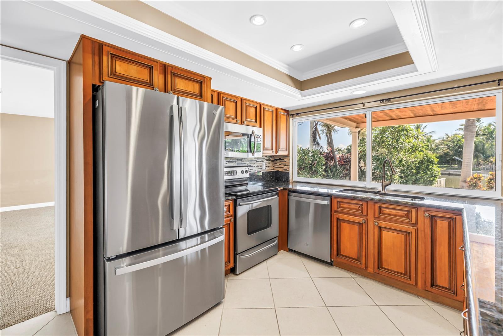 1820 TANGLEWOOD DR NE — photo 4
