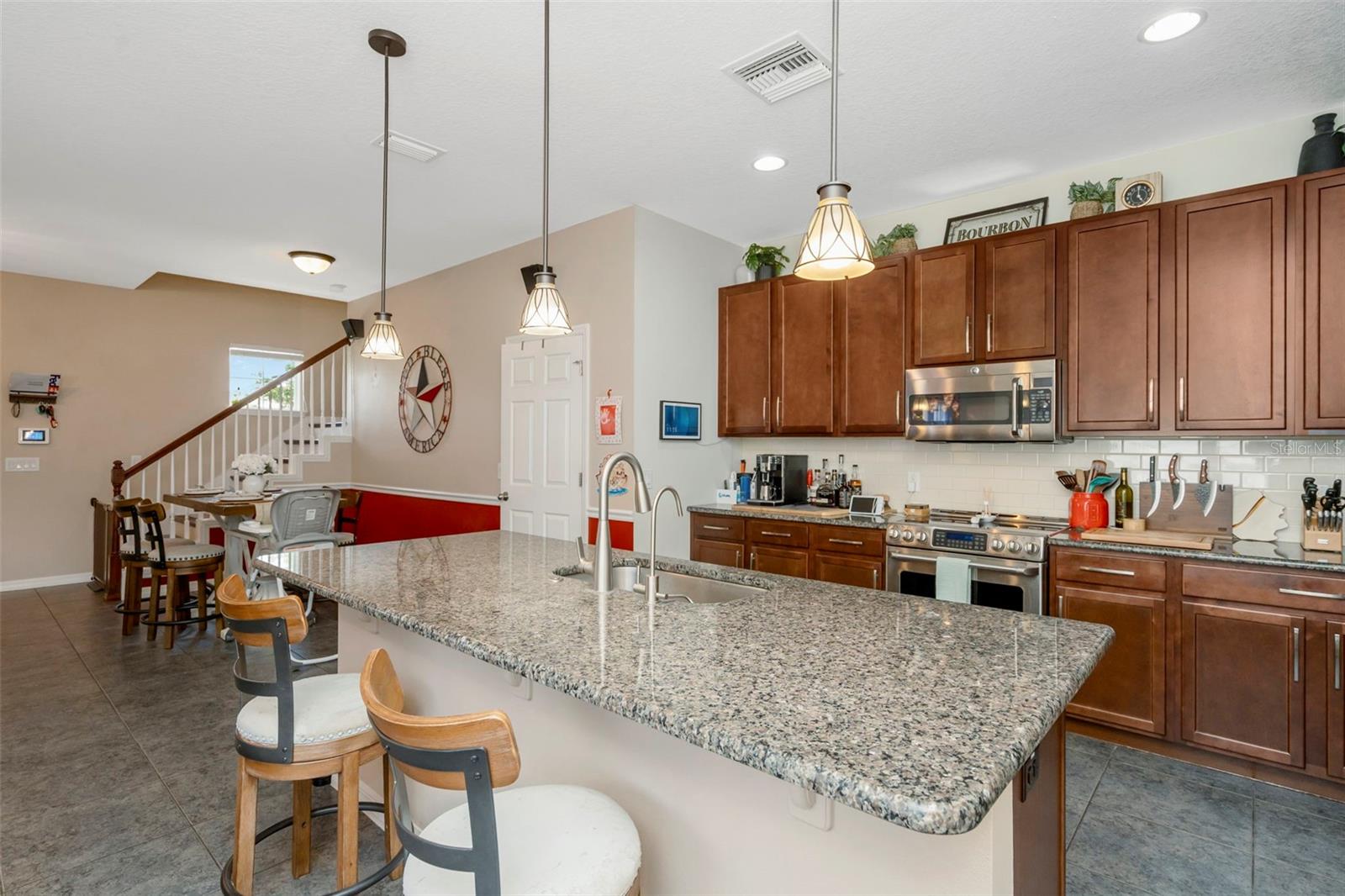 32630 COLDWATER CREEK LOOP — photo 11