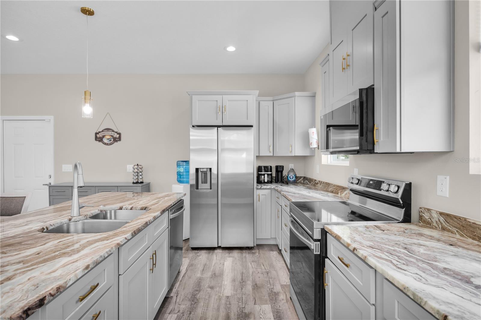 2404 CASSELL — photo 7