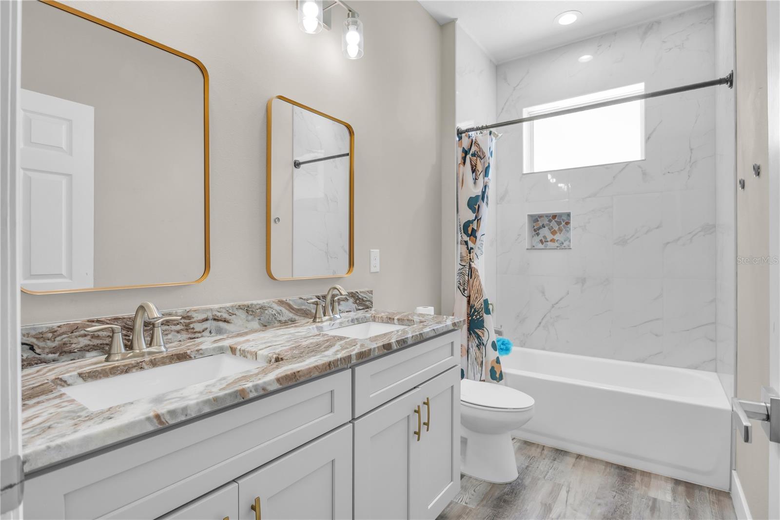 2404 CASSELL — photo 23