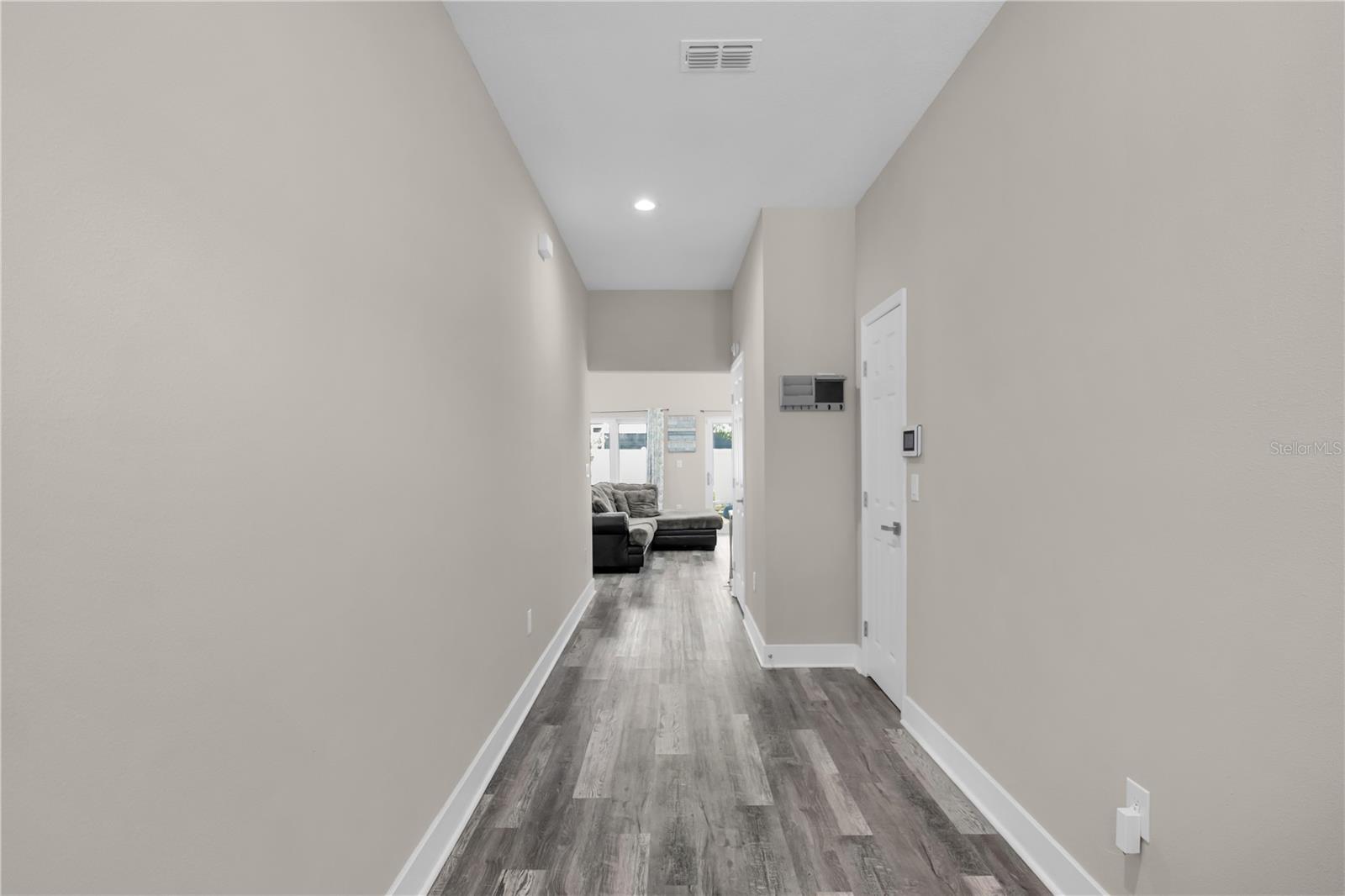 2404 CASSELL — photo 3