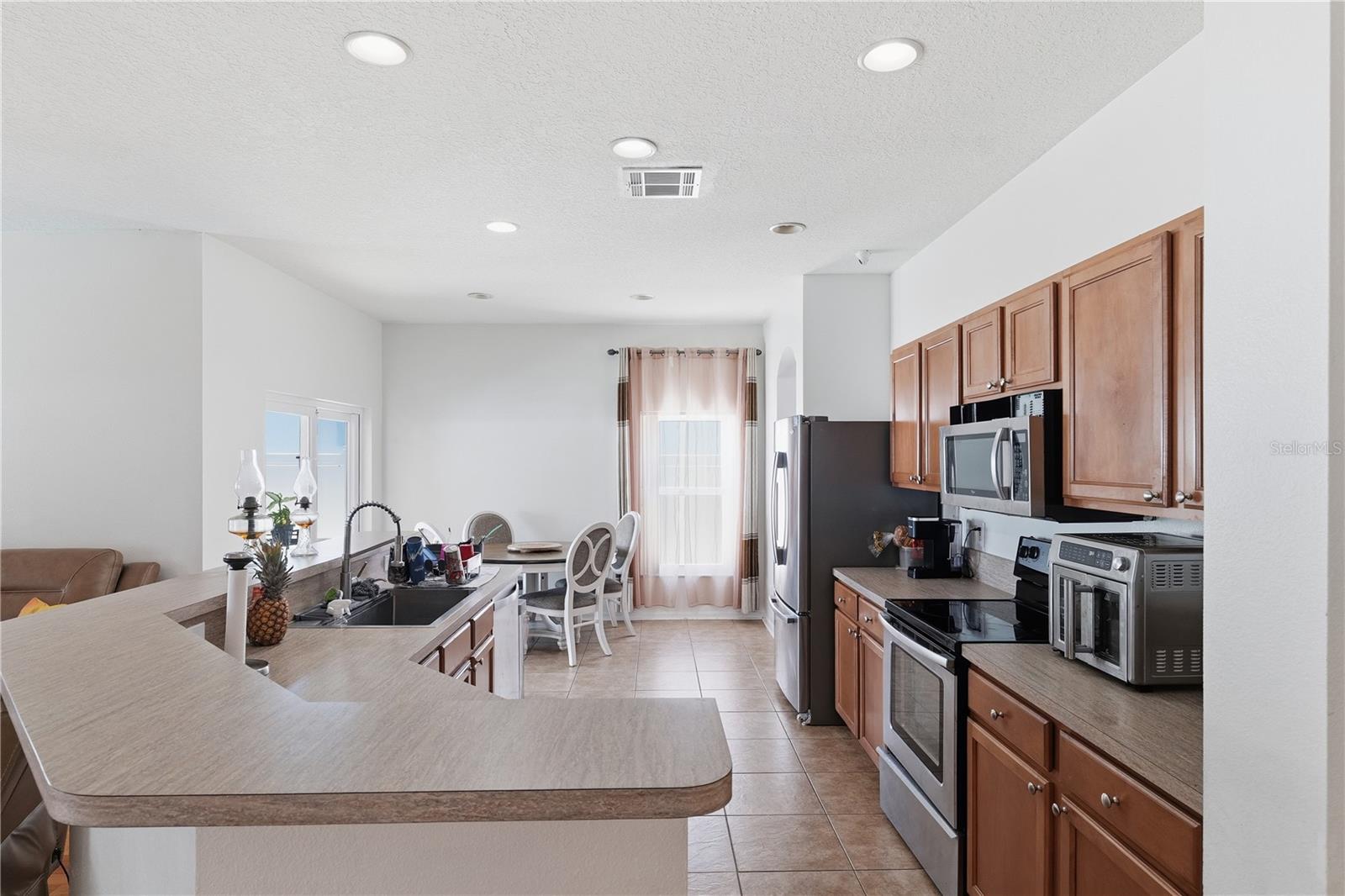 704 PARSONS POINTE ST — photo 14
