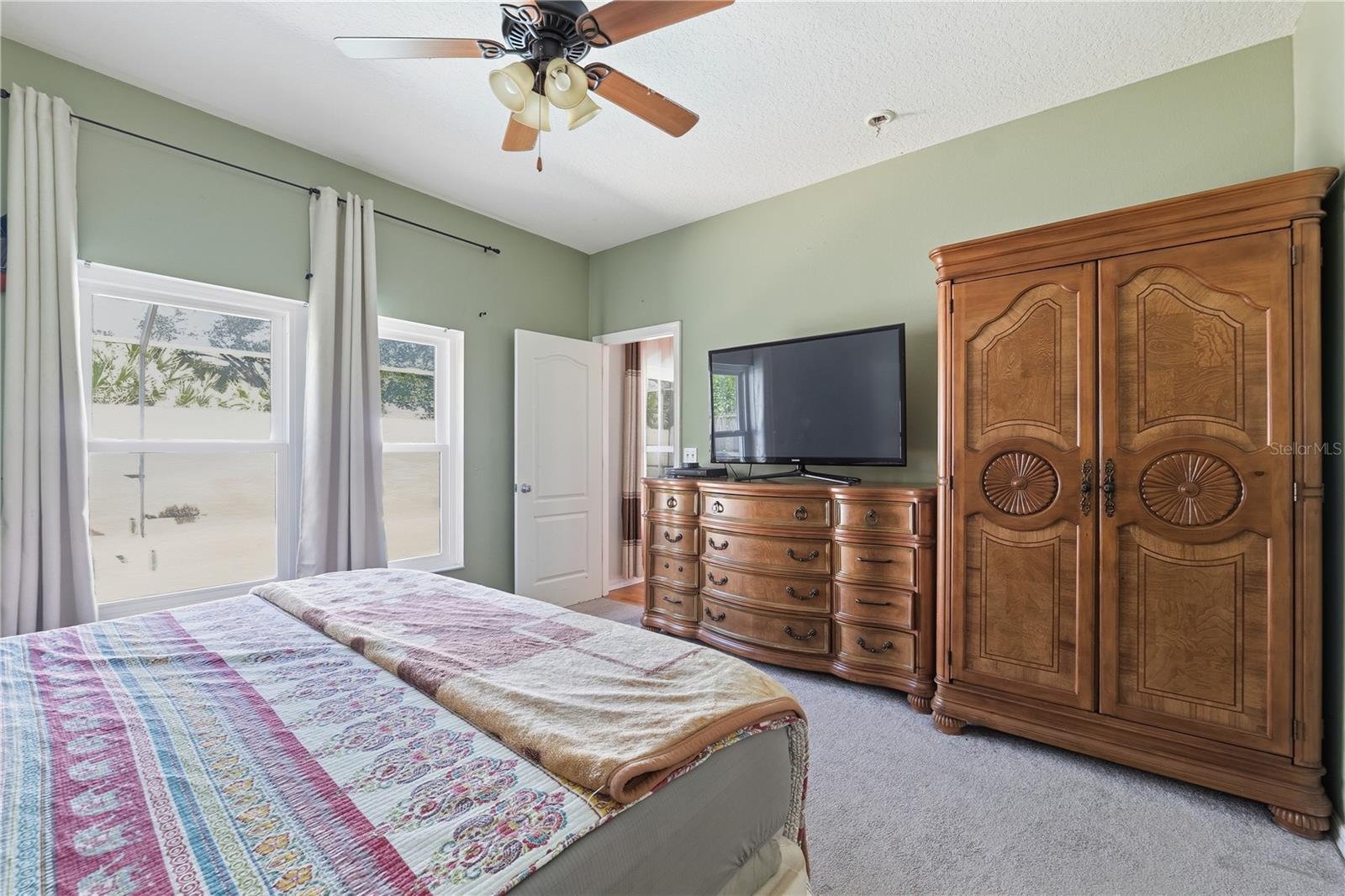 704 PARSONS POINTE ST — photo 22