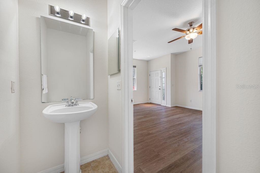 7125 102ND LN — photo 8