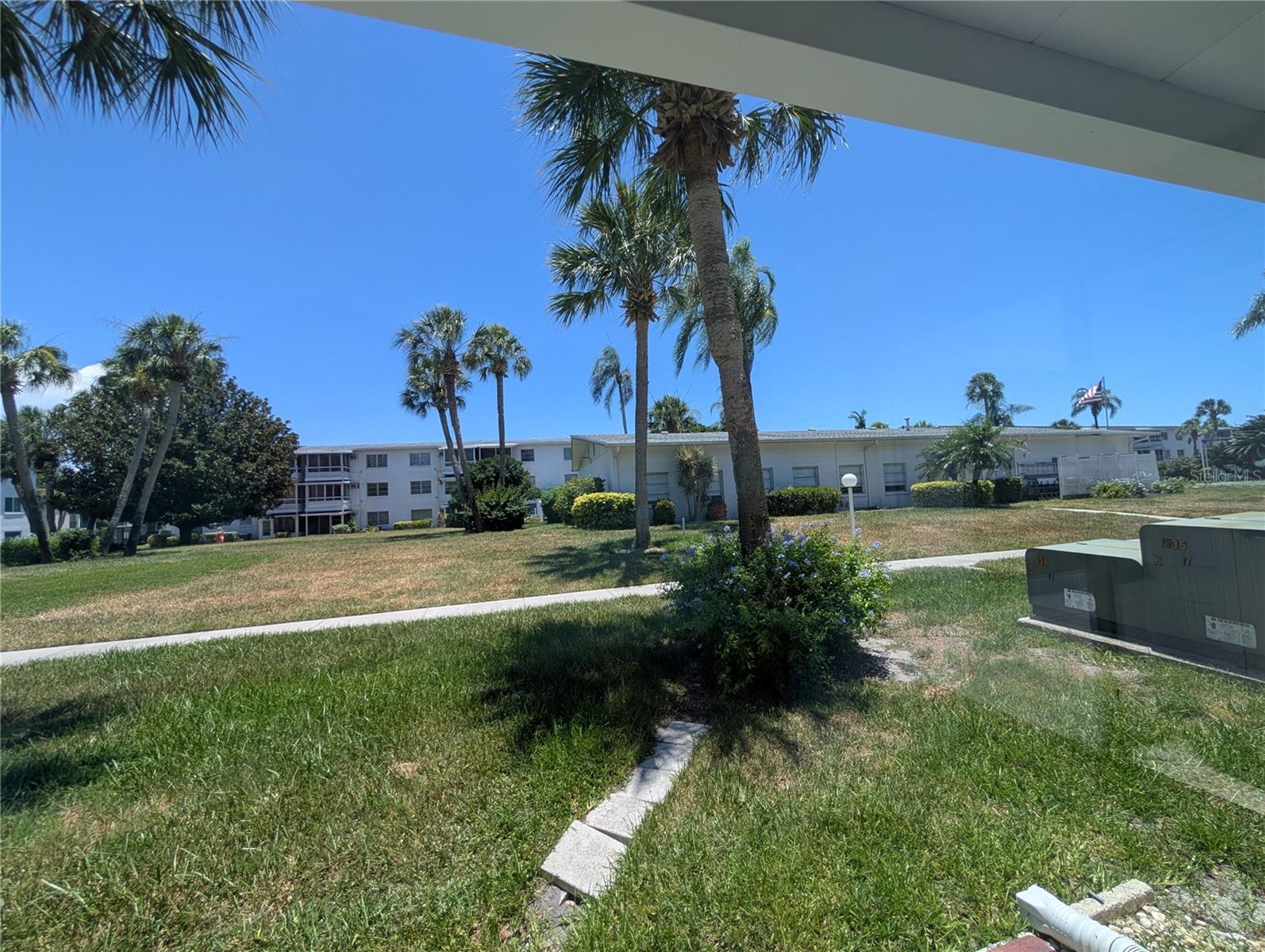 2008 CANAL DR #M3 — photo 31