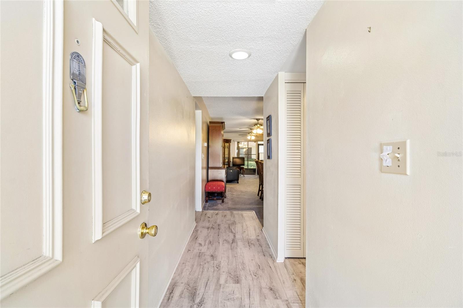 11340 CARRIAGE HILL DR #4 — photo 6