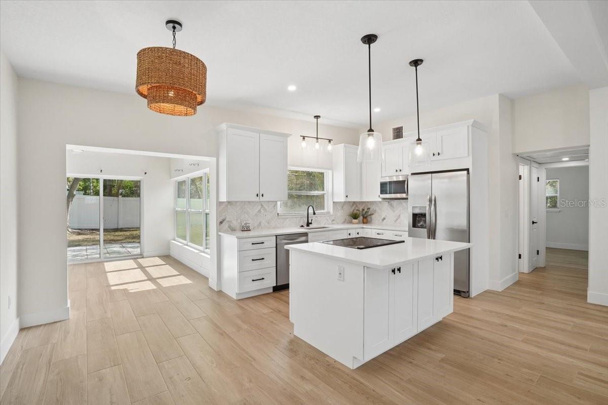 6765 W FLAMINGO WAY S — photo 2