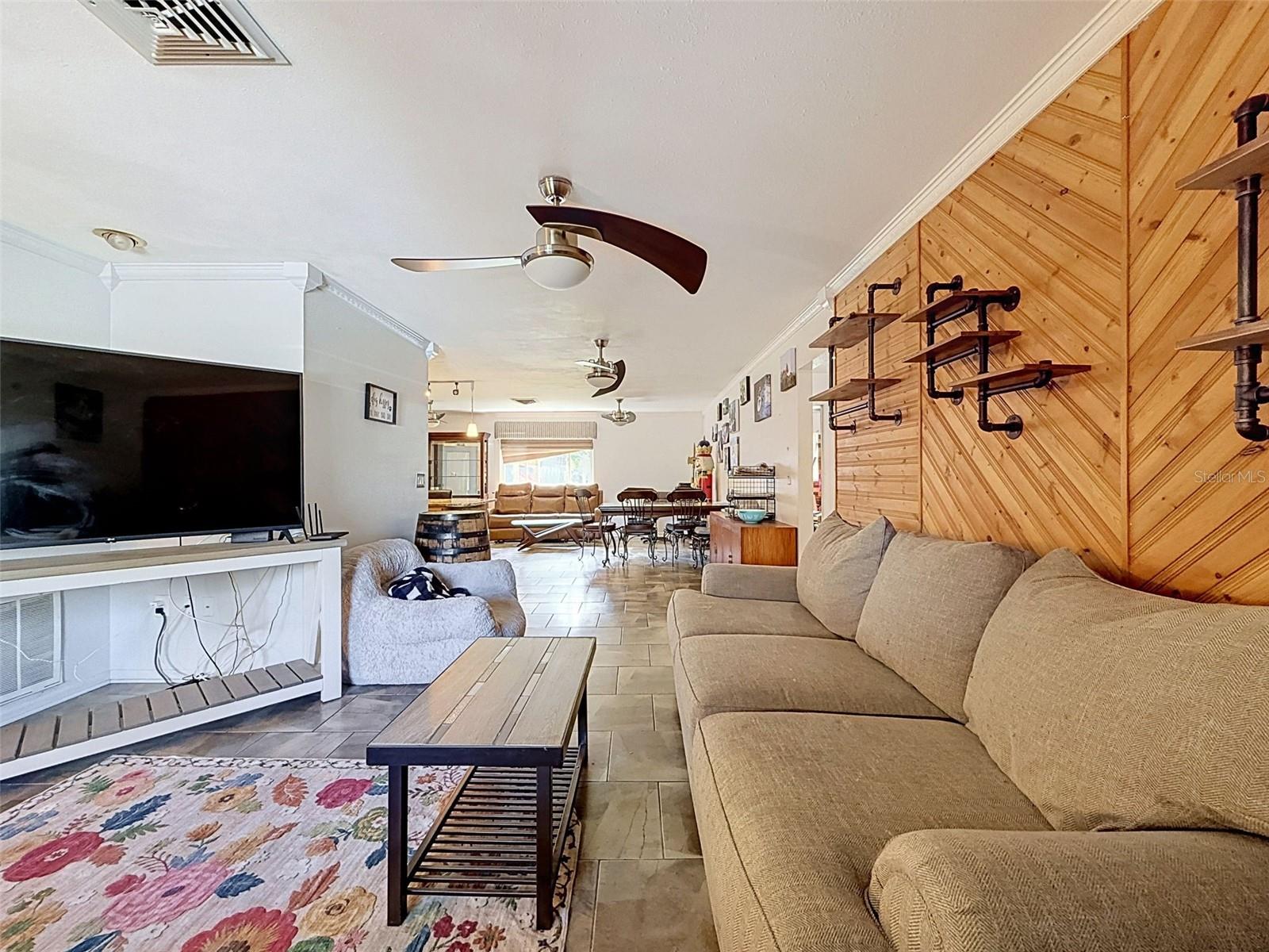 7813 LEO KIDD AVE — photo 81