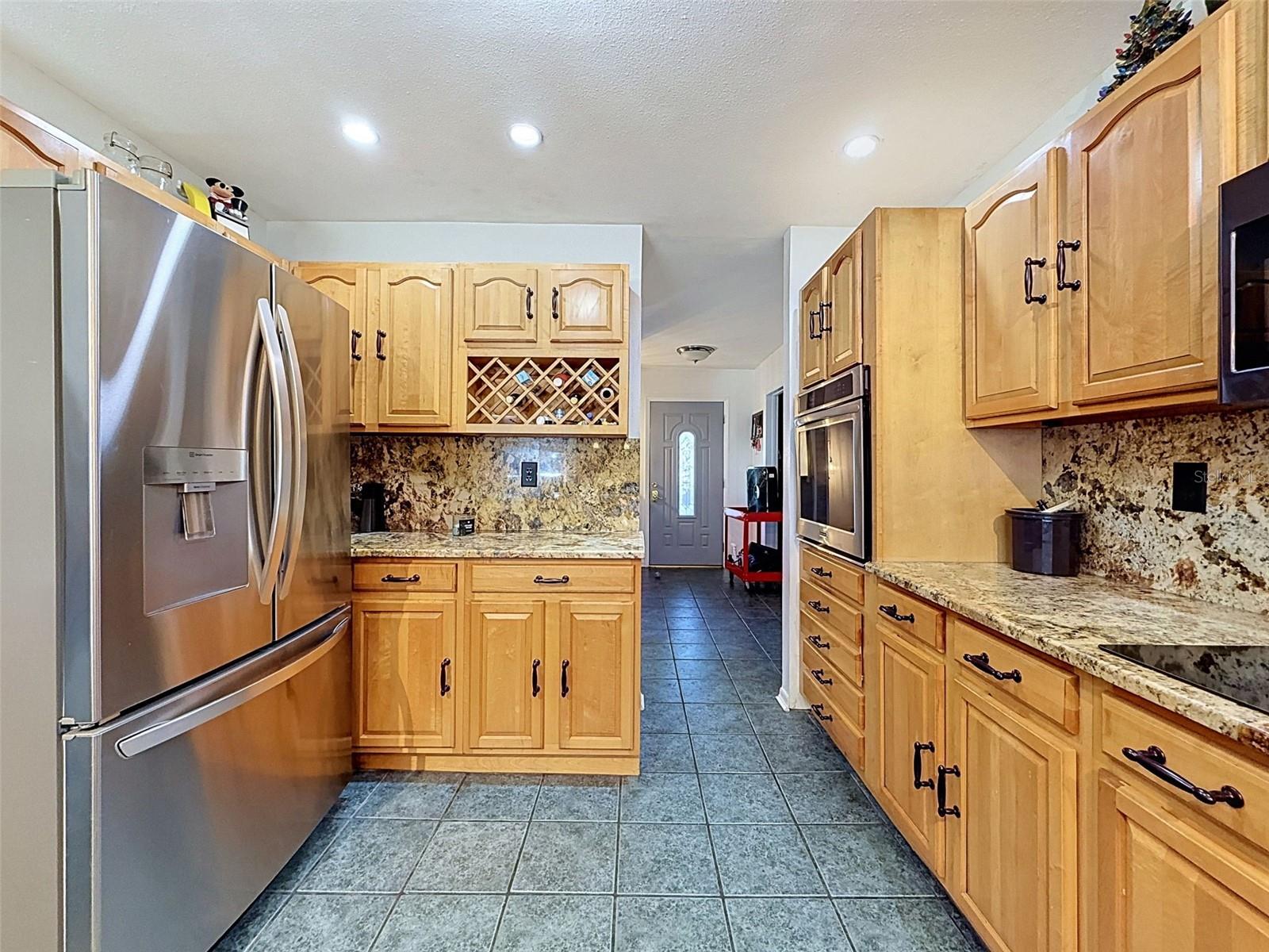 7813 LEO KIDD AVE — photo 70