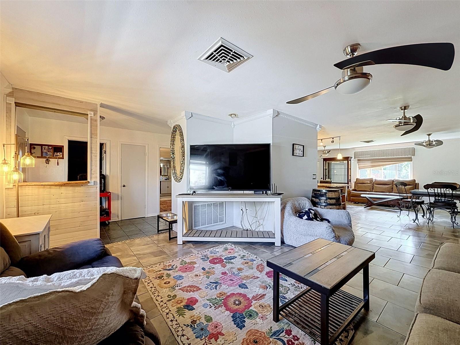 7813 LEO KIDD AVE — photo 82