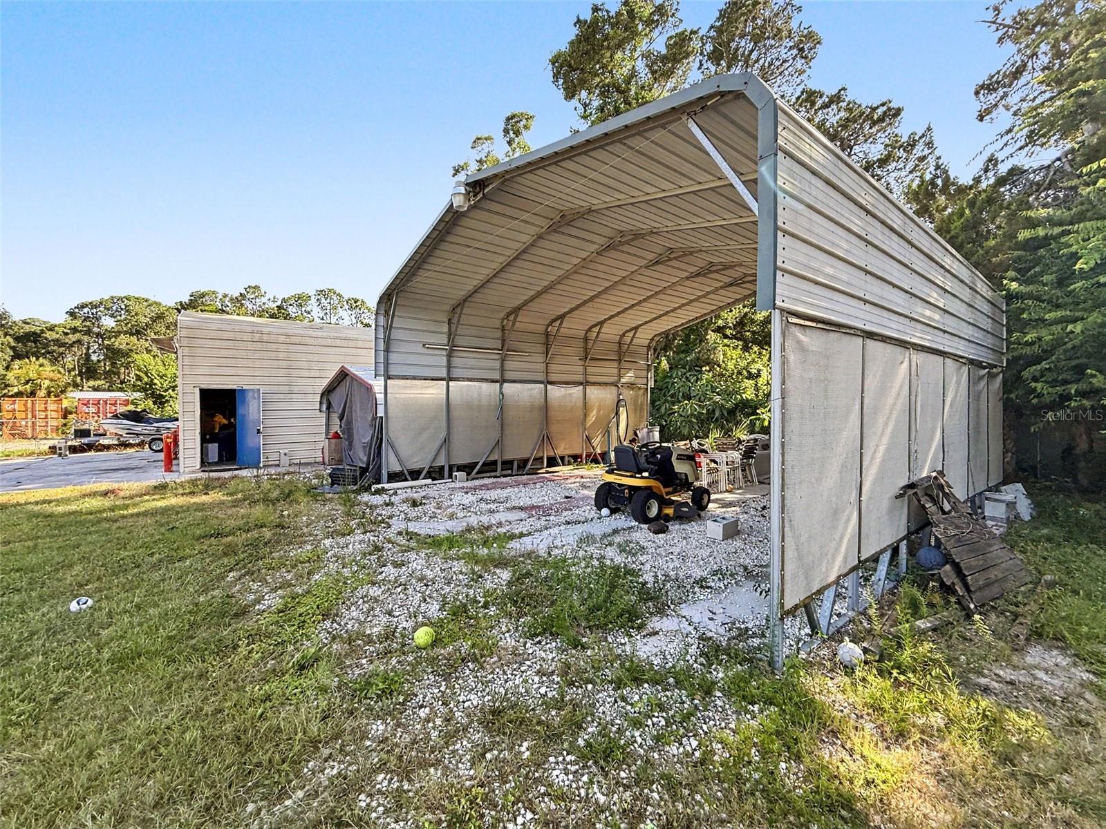 7813 LEO KIDD AVE — photo 4