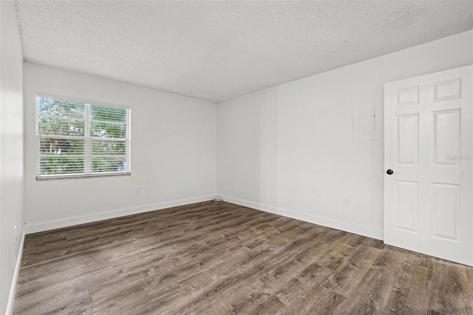 9208 N CONNECHUSETT RD #C — photo 16