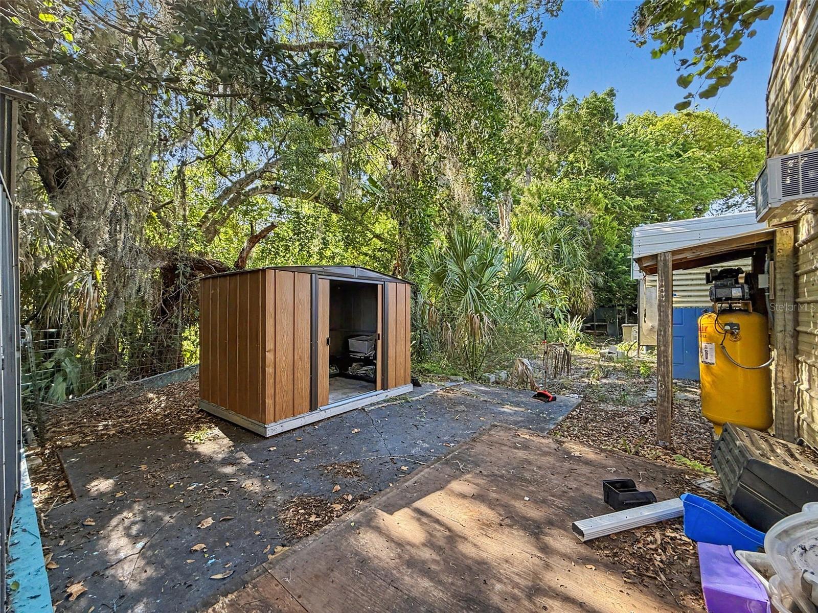 7813 LEO KIDD AVE — photo 15