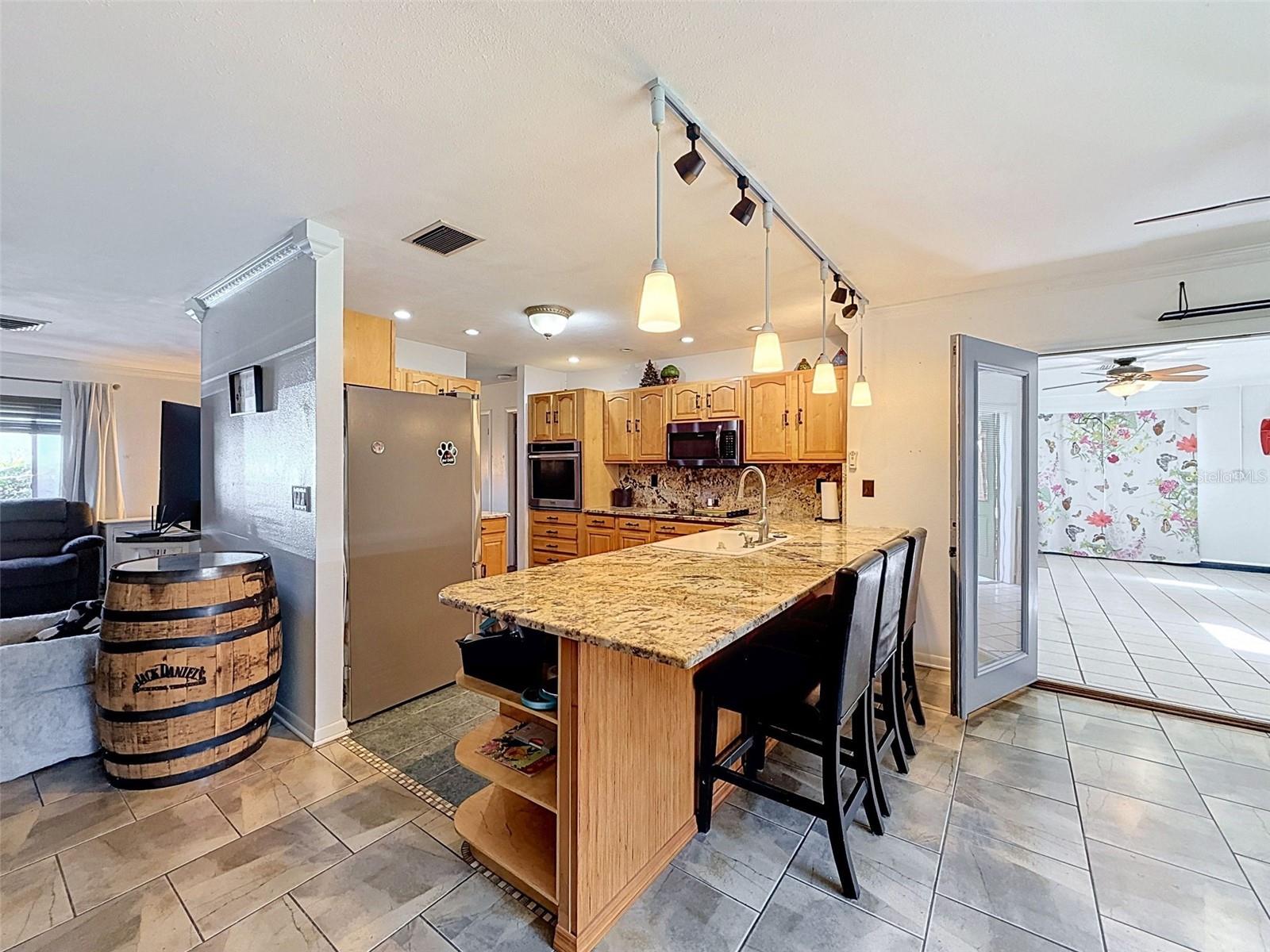 7813 LEO KIDD AVE — photo 83