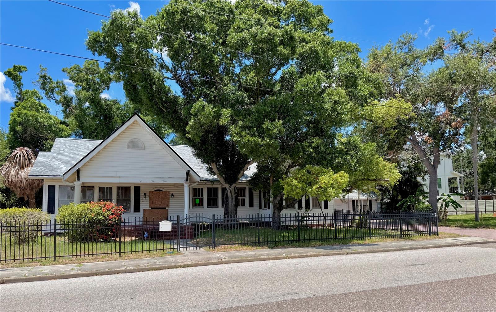 315 S BERMUDA BLVD — photo 37