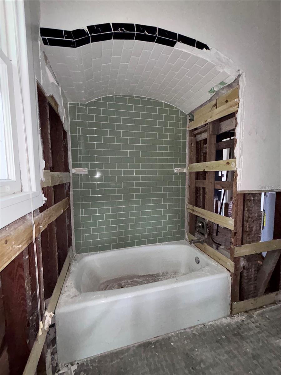 315 S BERMUDA BLVD — photo 24