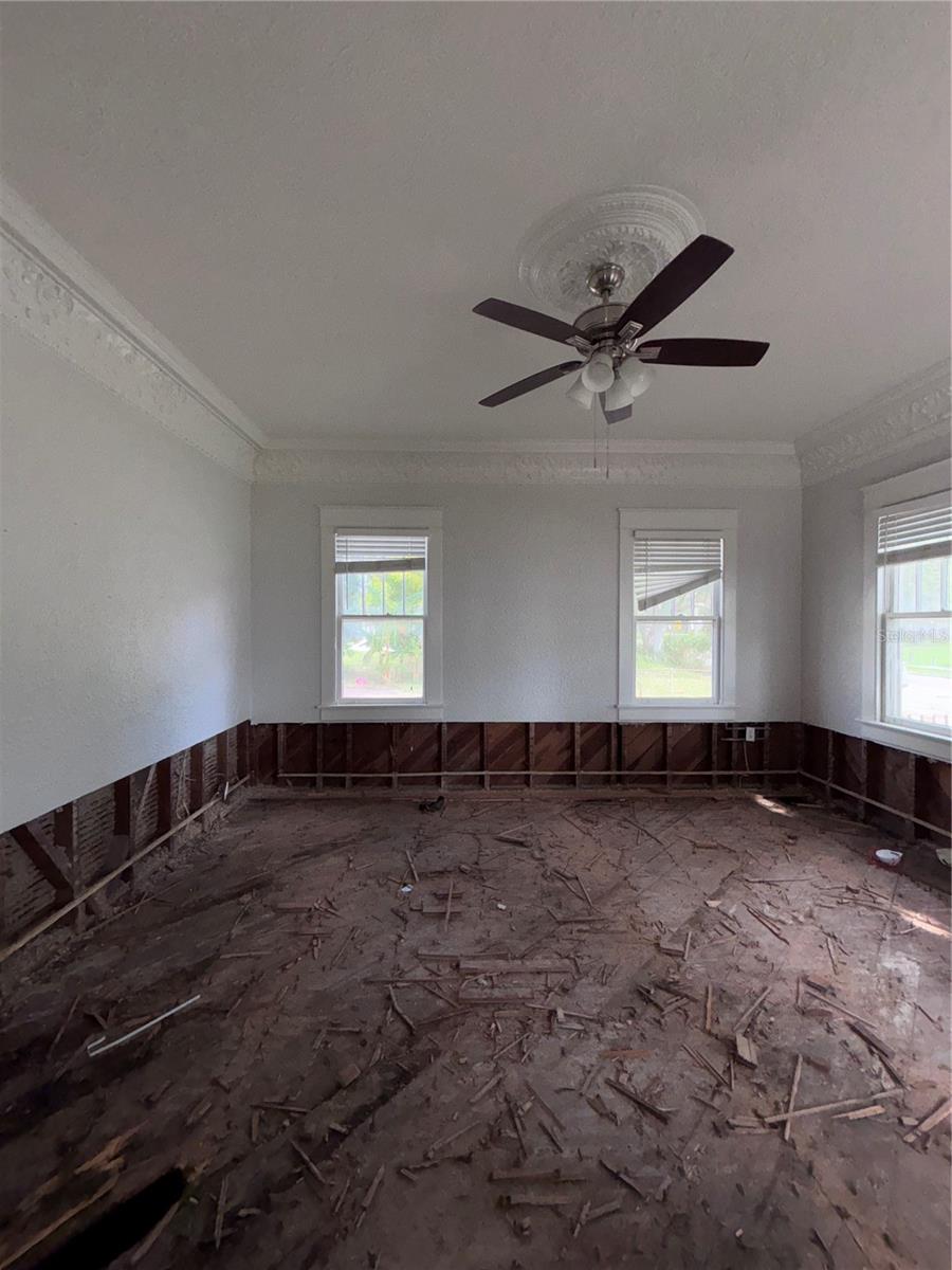 315 S BERMUDA BLVD — photo 20